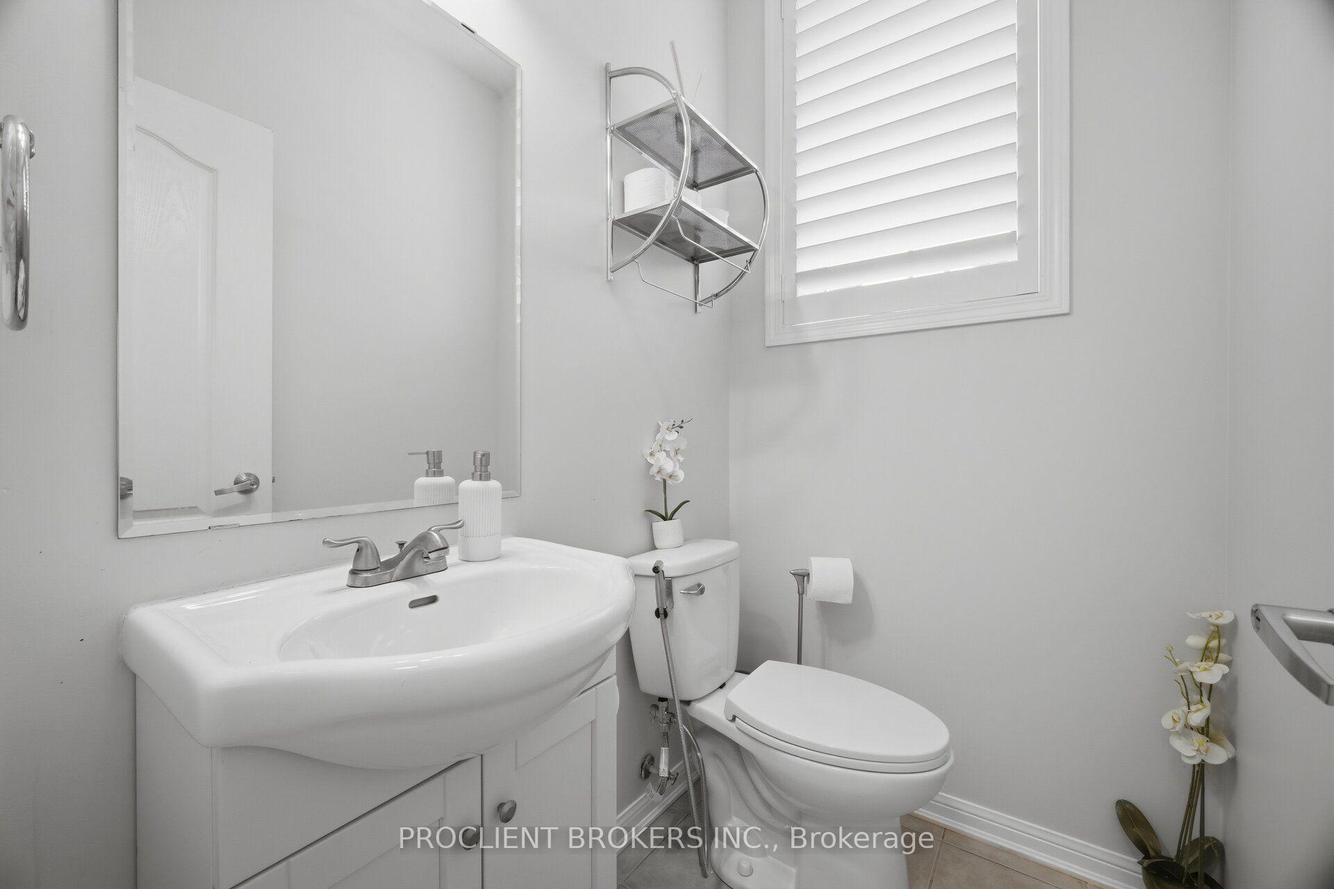Photo 18 of 879 Brassard Circle, Milton, Willmott — HOMEH