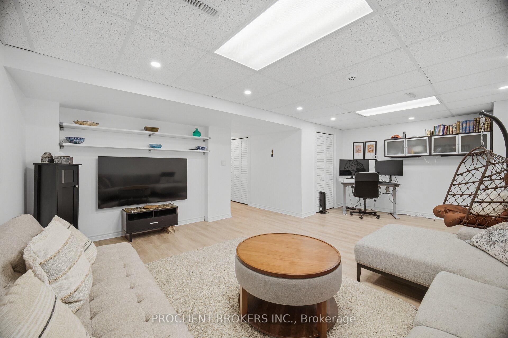 Photo 39 of 879 Brassard Circle, Milton, Willmott — HOMEH