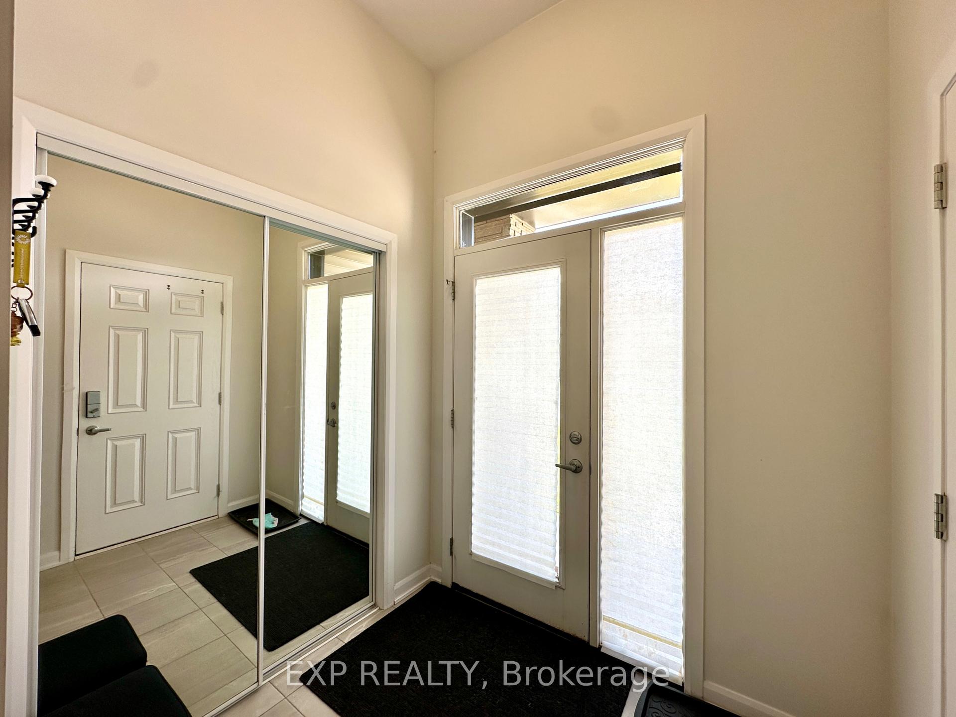 Photo 2 of 725 Cashmere Terrace, Ottawa, Barrhaven - Heritage Park — HOMEH