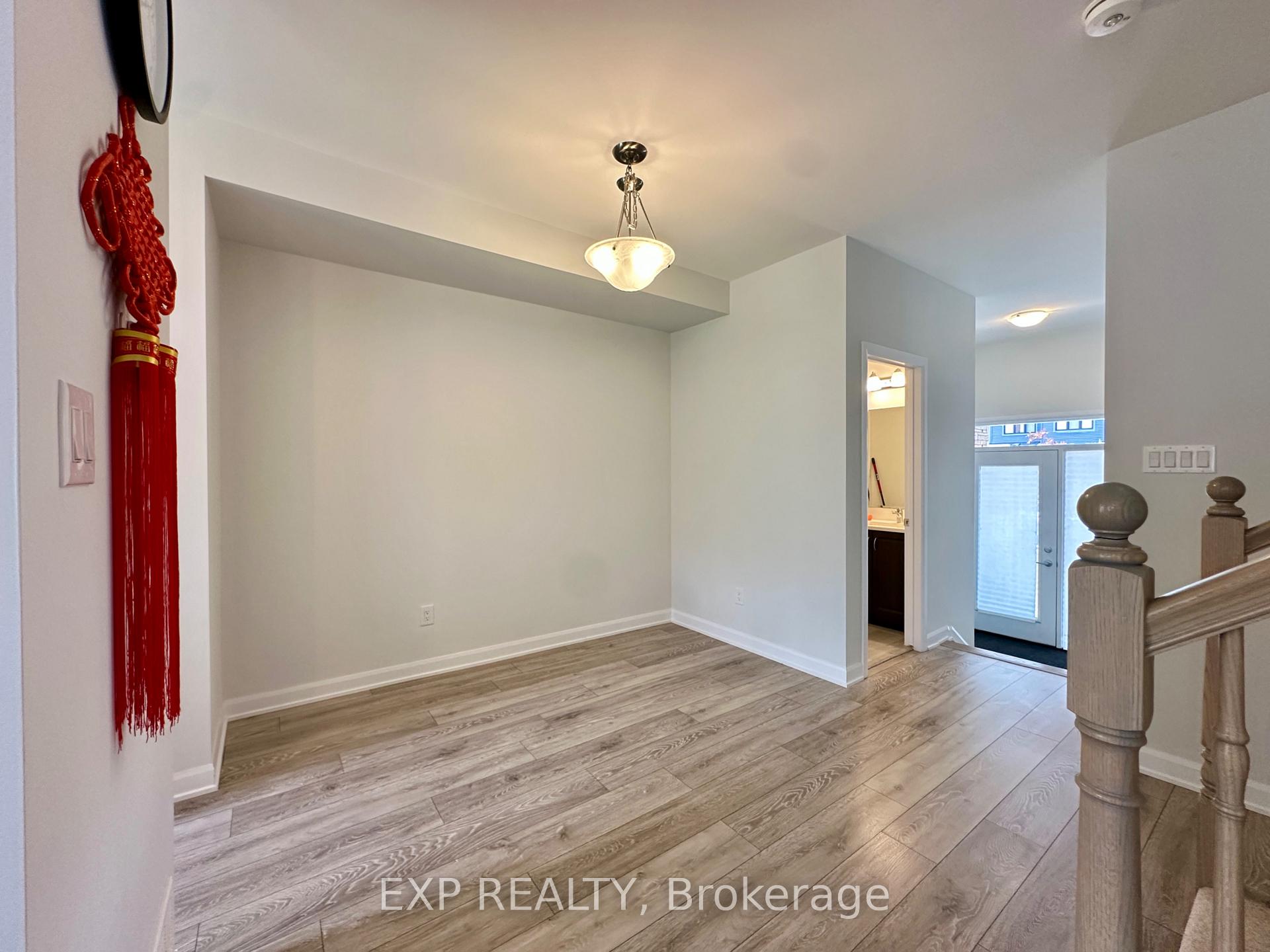 Photo 5 of 725 Cashmere Terrace, Ottawa, Barrhaven - Heritage Park — HOMEH