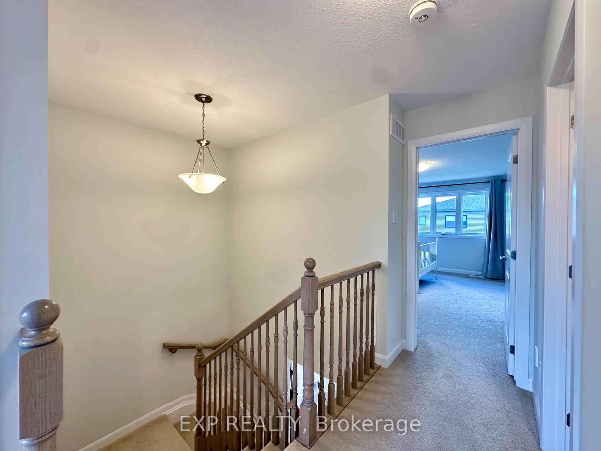 Photo 11 of 725 Cashmere Terrace, Ottawa, Barrhaven - Heritage Park — HOMEH