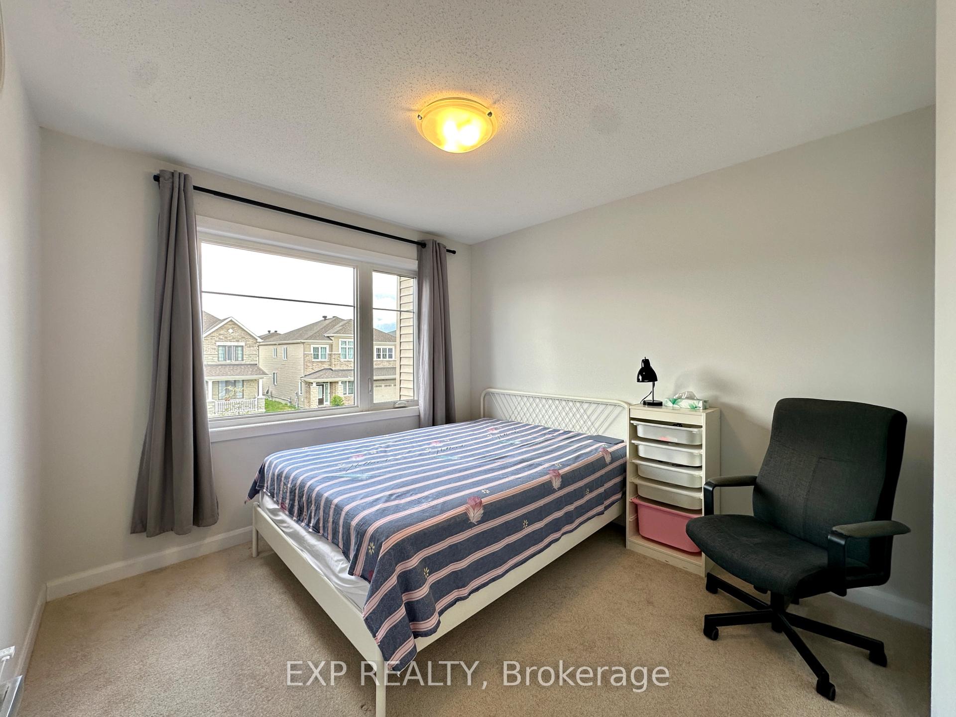 Photo 18 of 725 Cashmere Terrace, Ottawa, Barrhaven - Heritage Park — HOMEH