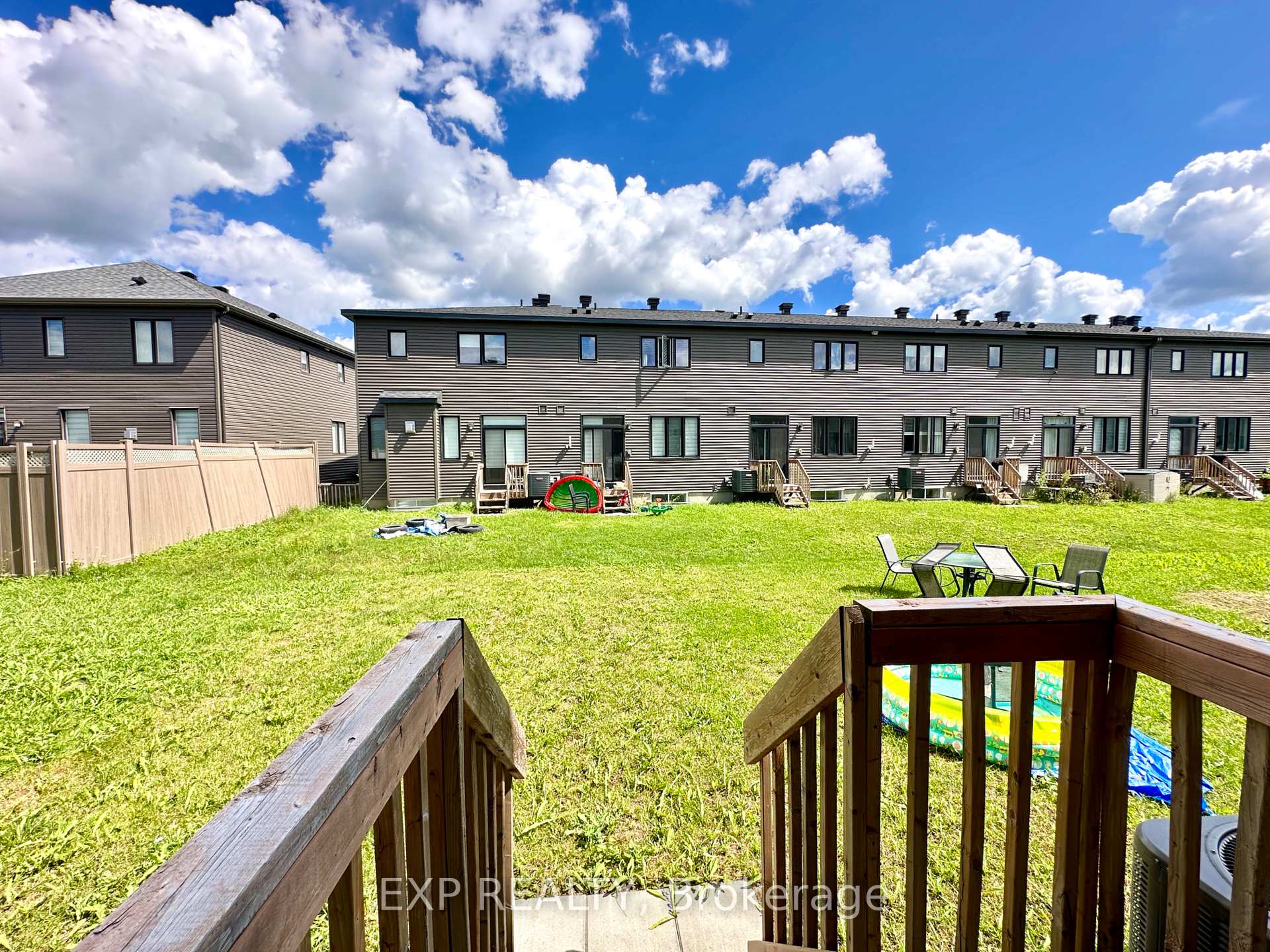 Photo 25 of 725 Cashmere Terrace, Ottawa, Barrhaven - Heritage Park — HOMEH
