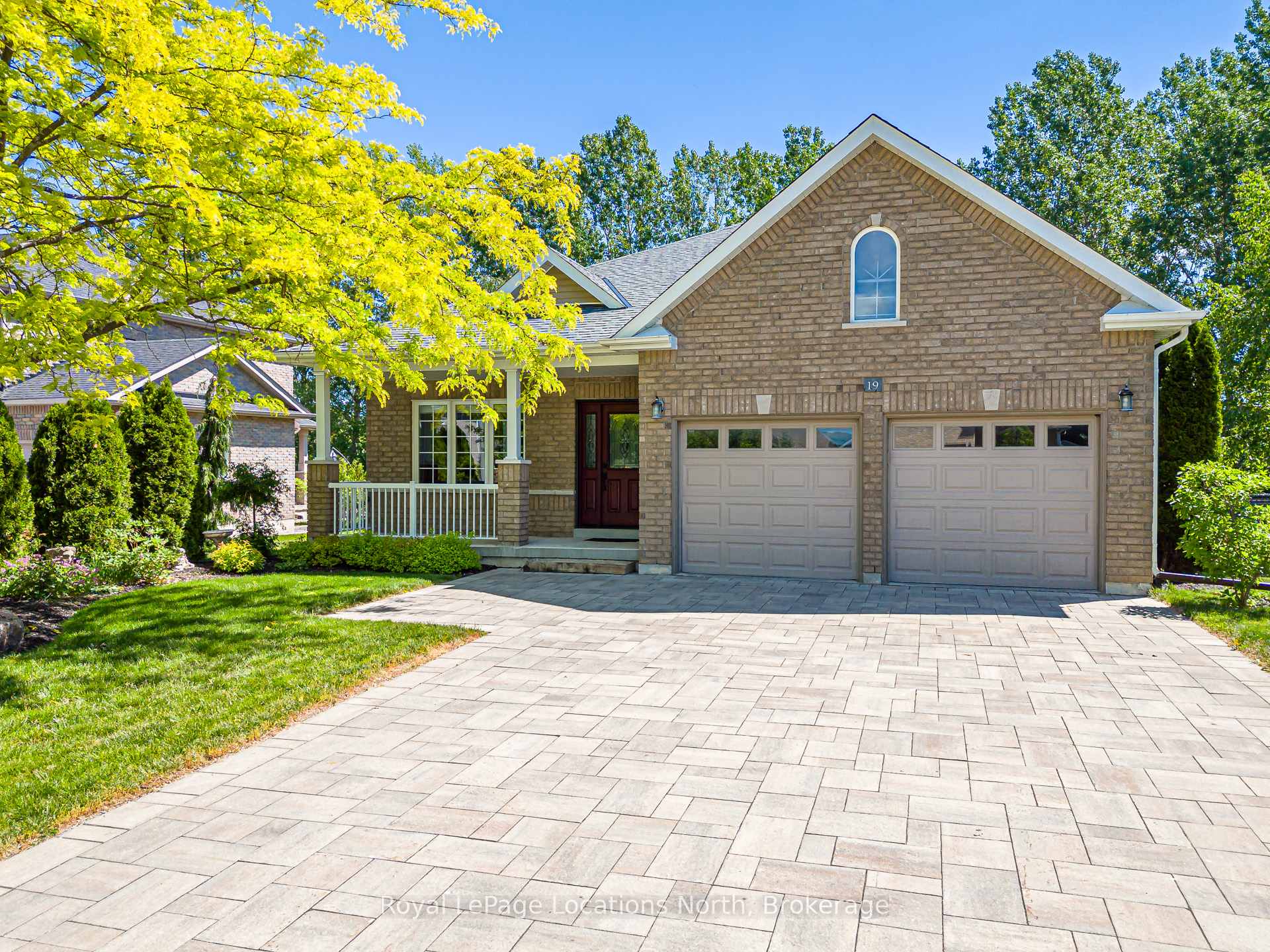 Photo 1 of 19 Kells Crescent, Collingwood — HOMEH