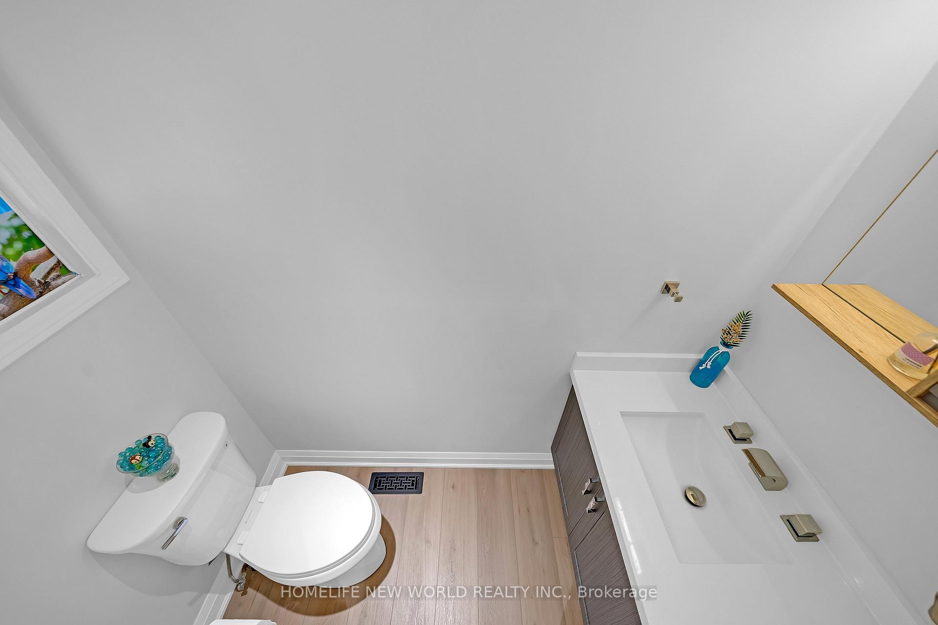 Photo 14 of 351 Millard Street, Whitchurch-Stouffville, Stouffville — HOMEH