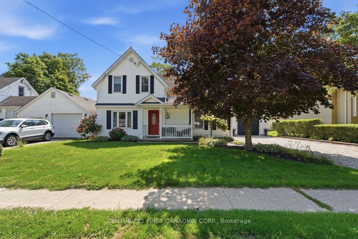 Photo 2 of 212 Main Street, West Elgin, West Lorne — HOMEH