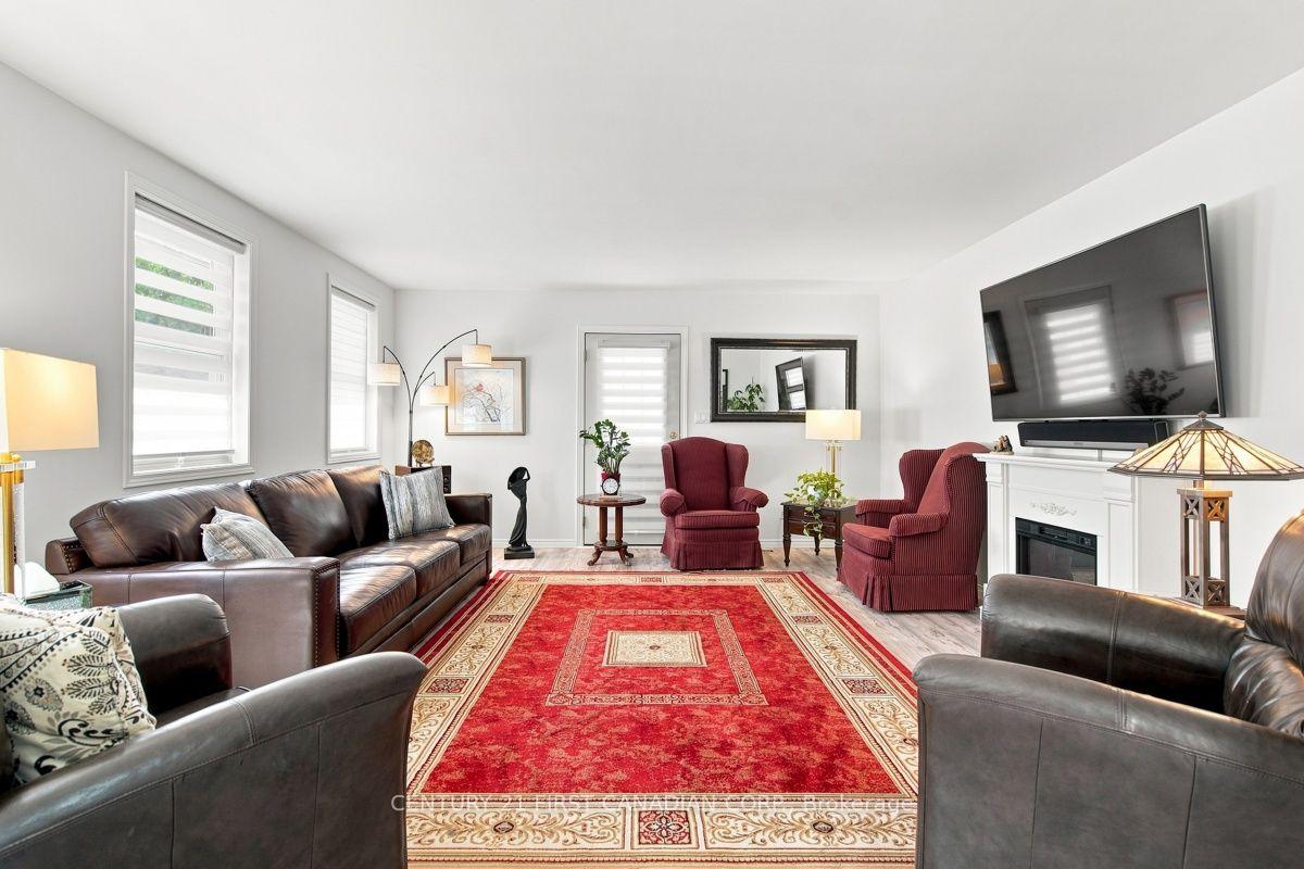 Photo 16 of 212 Main Street, West Elgin, West Lorne — HOMEH