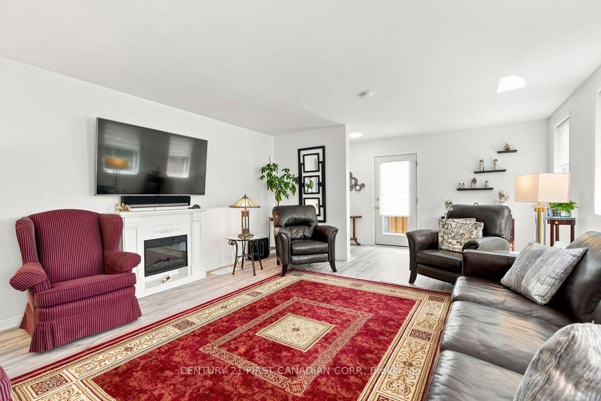 Photo 18 of 212 Main Street, West Elgin, West Lorne — HOMEH