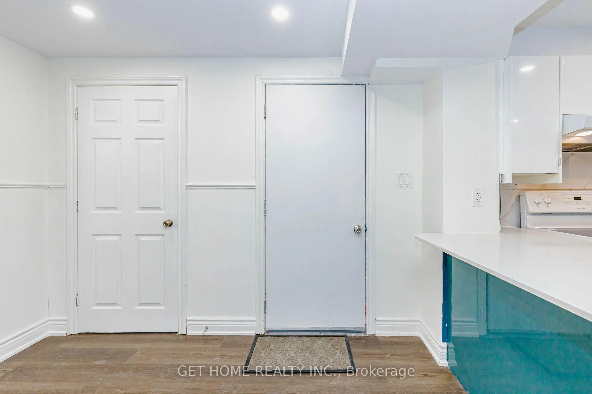 Photo 16 of 70 Gardner Place, Vaughan, Maple — HOMEH