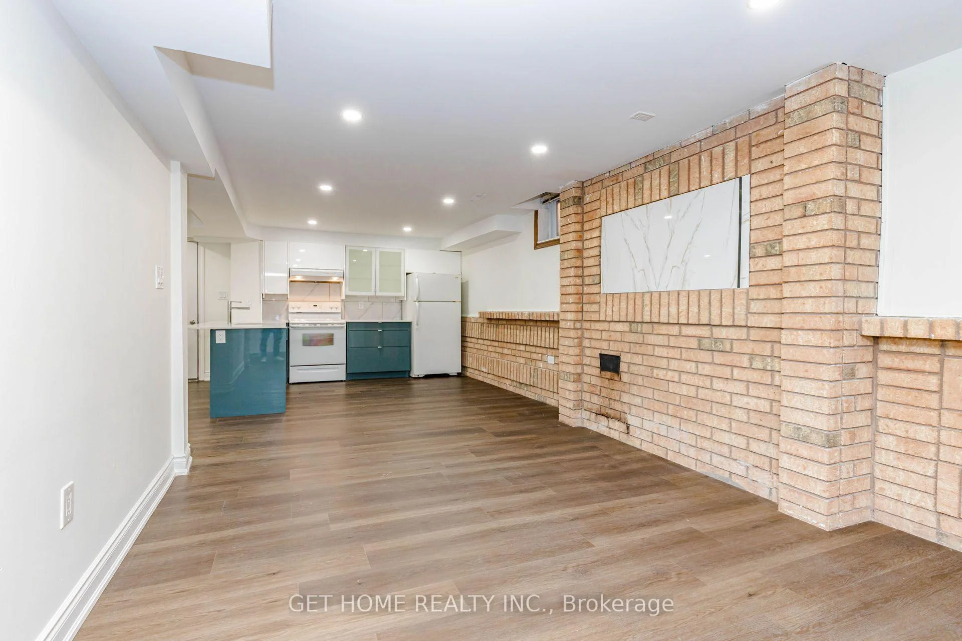 Photo 36 of 70 Gardner Place, Vaughan, Maple — HOMEH