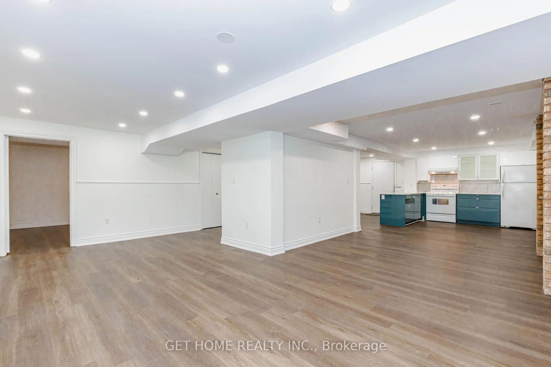 Photo 39 of 70 Gardner Place, Vaughan, Maple — HOMEH