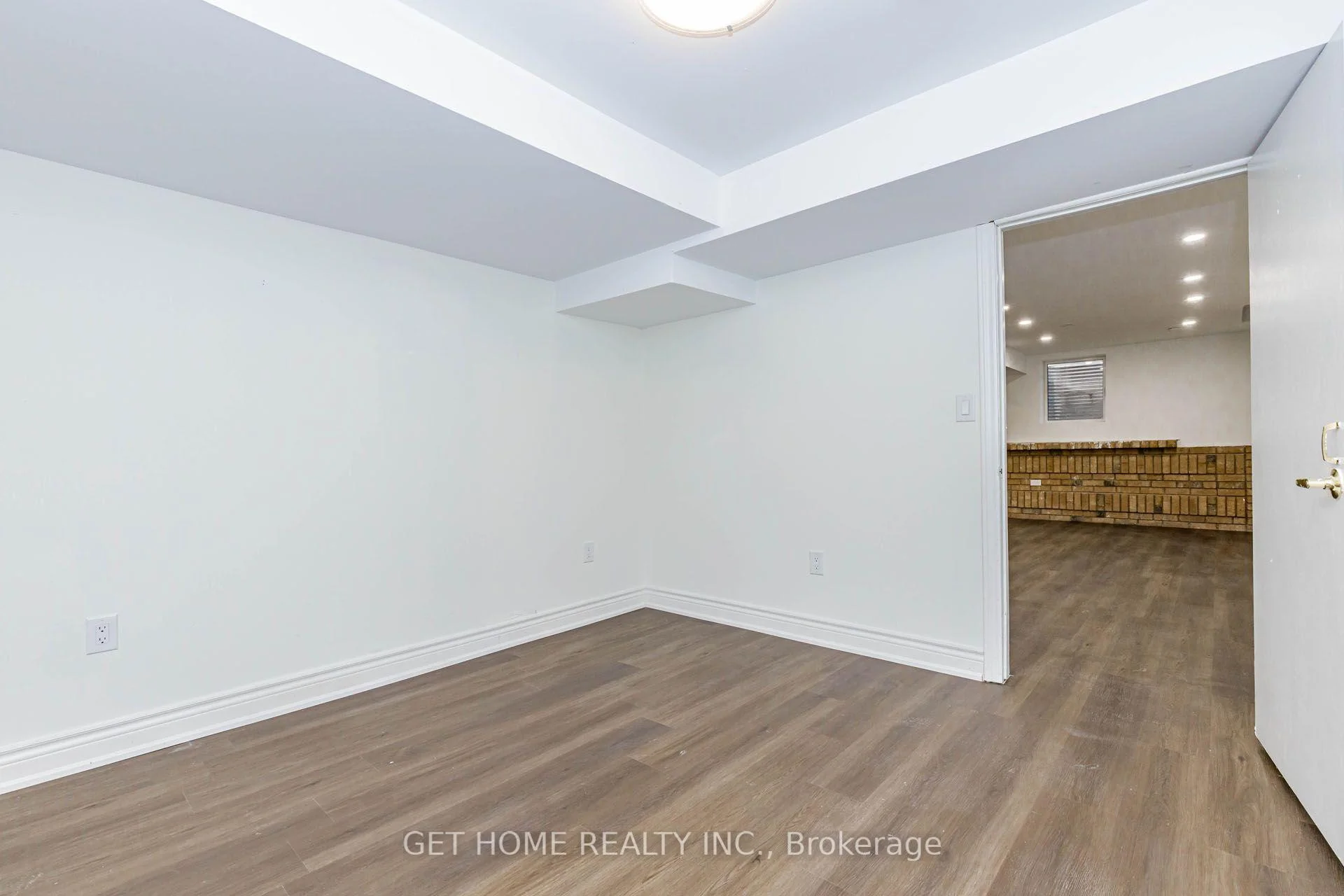Photo 47 of 70 Gardner Place, Vaughan, Maple — HOMEH