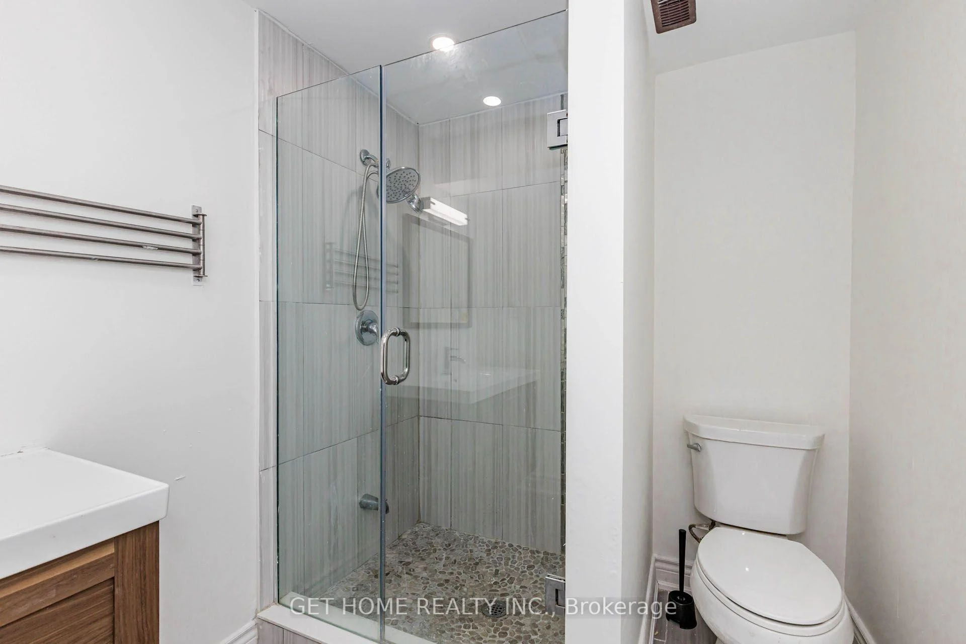 Photo 50 of 70 Gardner Place, Vaughan, Maple — HOMEH
