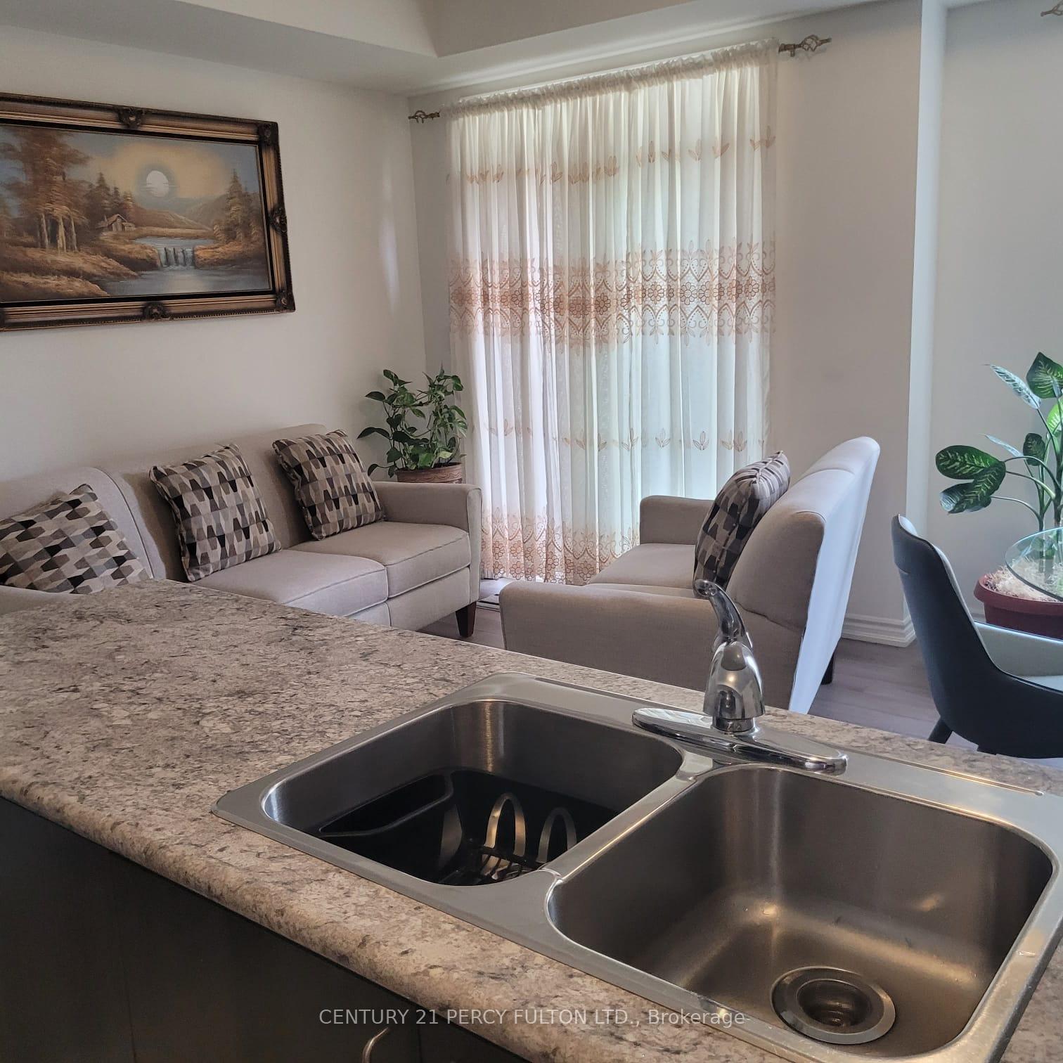 Photo 3 of 1770 Rex Heath Drive, Pickering, Duffin Heights — HOMEH