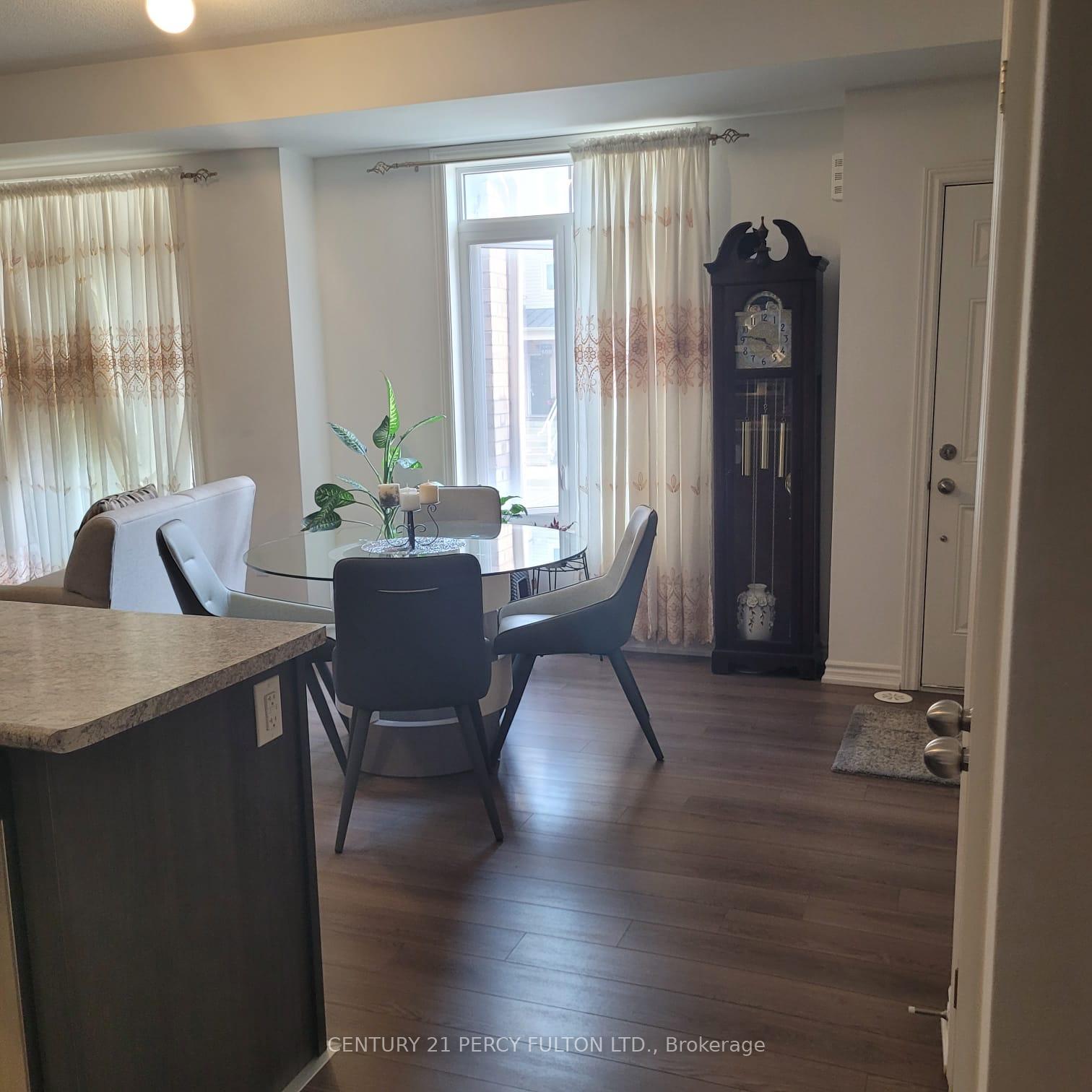 Photo 10 of 1770 Rex Heath Drive, Pickering, Duffin Heights — HOMEH