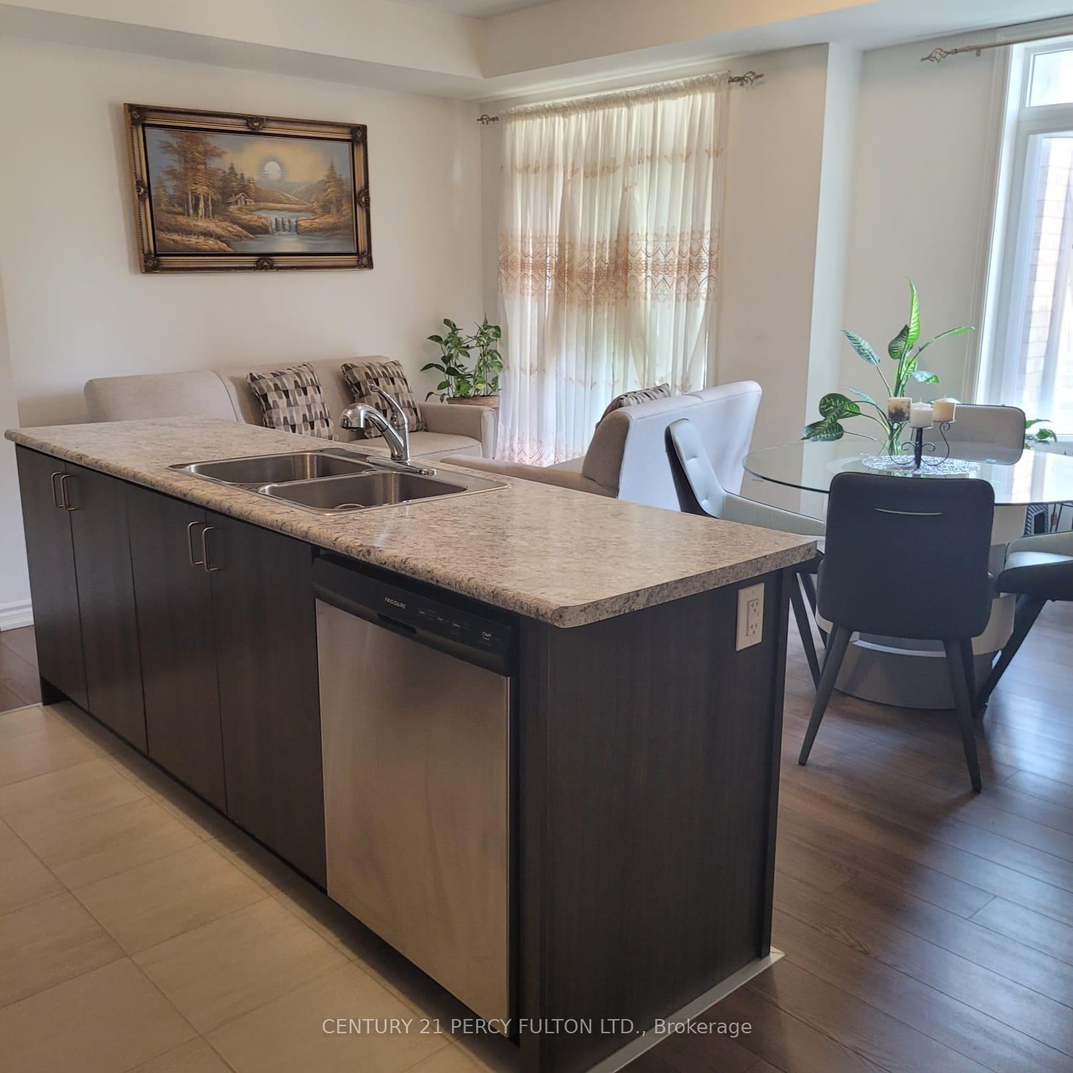 Photo 11 of 1770 Rex Heath Drive, Pickering, Duffin Heights — HOMEH