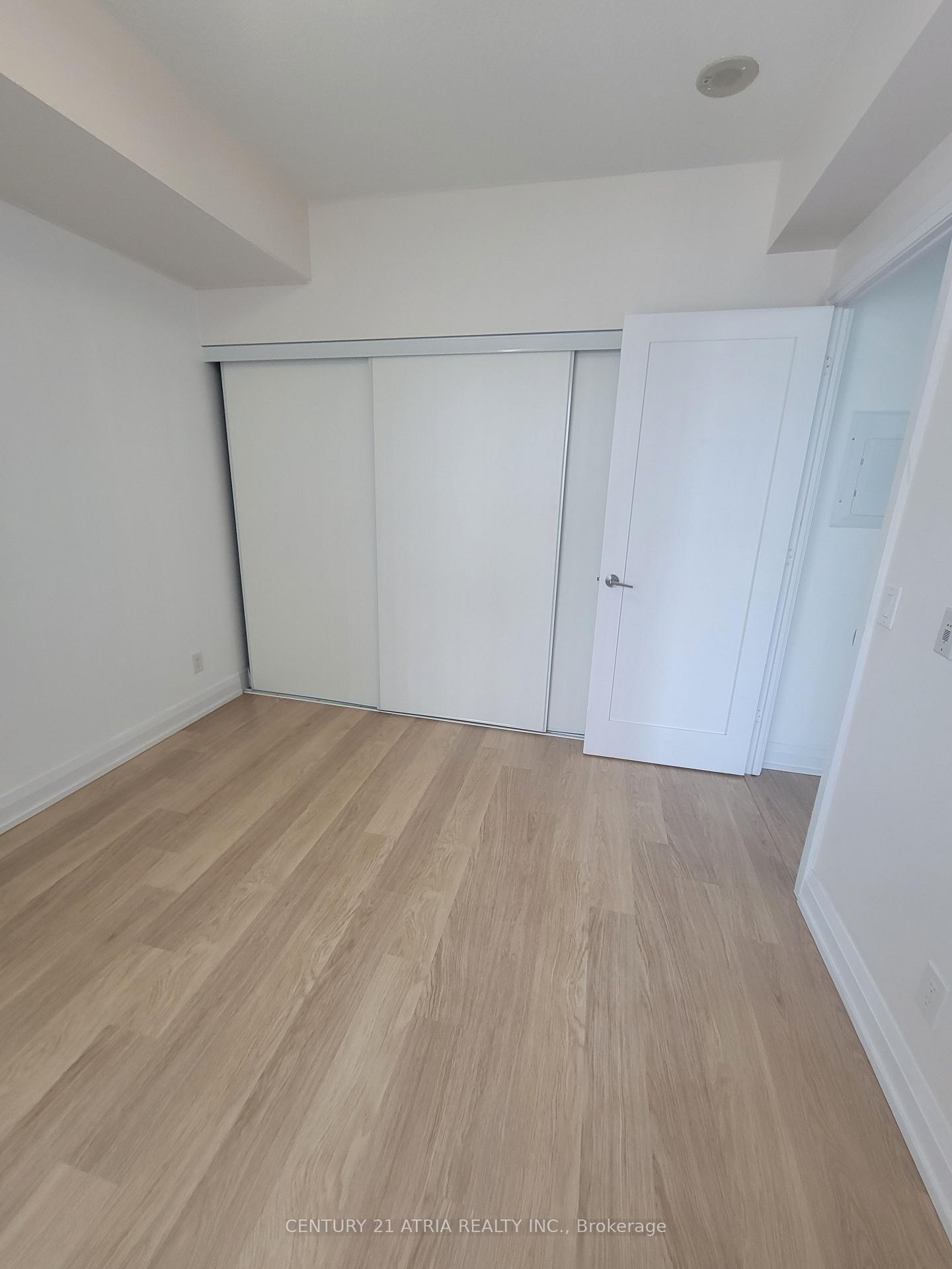 Photo 7 of Unit 1501, 2 Anndale Drive, North York, Willowdale East — HOMEH