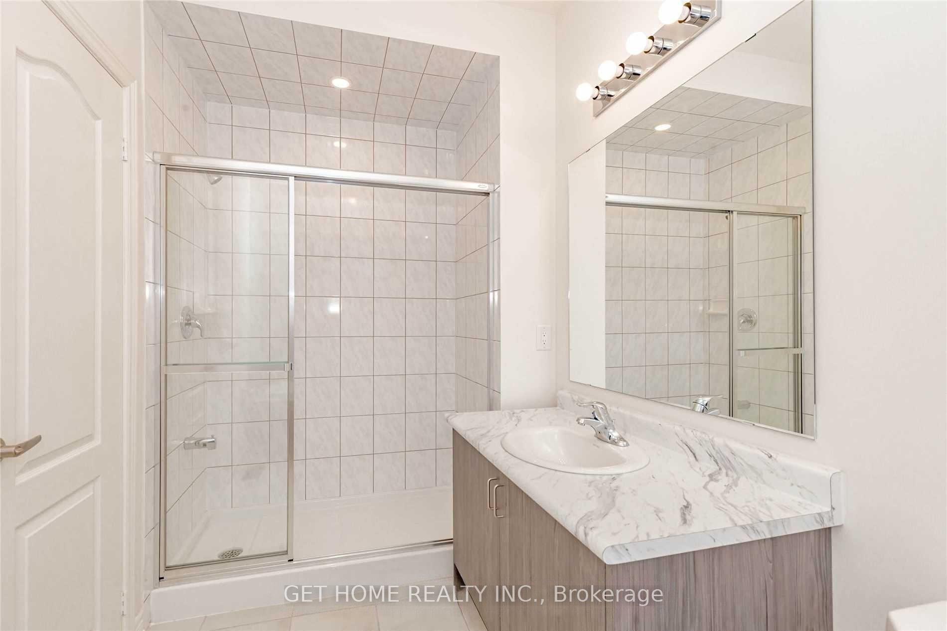Photo 9 of 83 Westfield Crescent, Hamilton, Waterdown — HOMEH