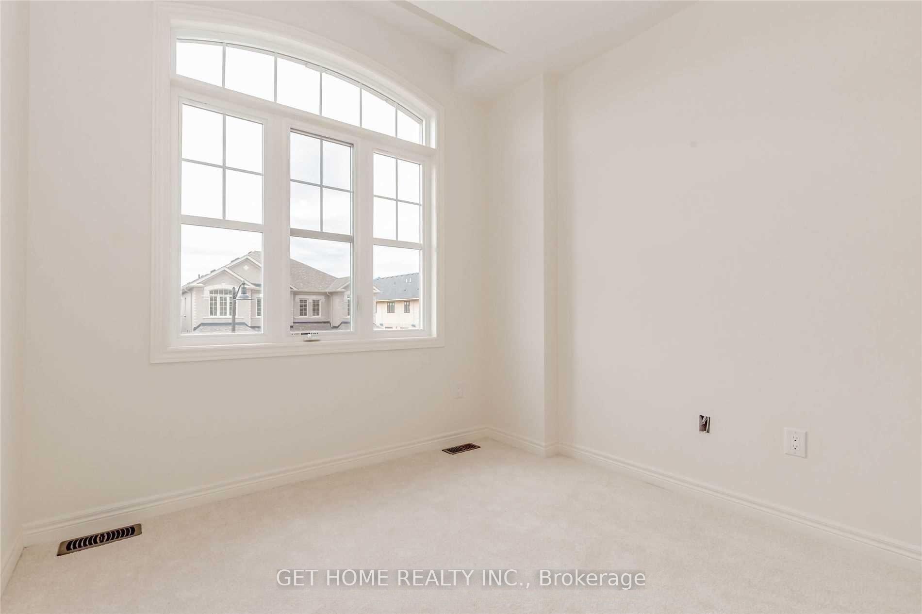 Photo 17 of 83 Westfield Crescent, Hamilton, Waterdown — HOMEH