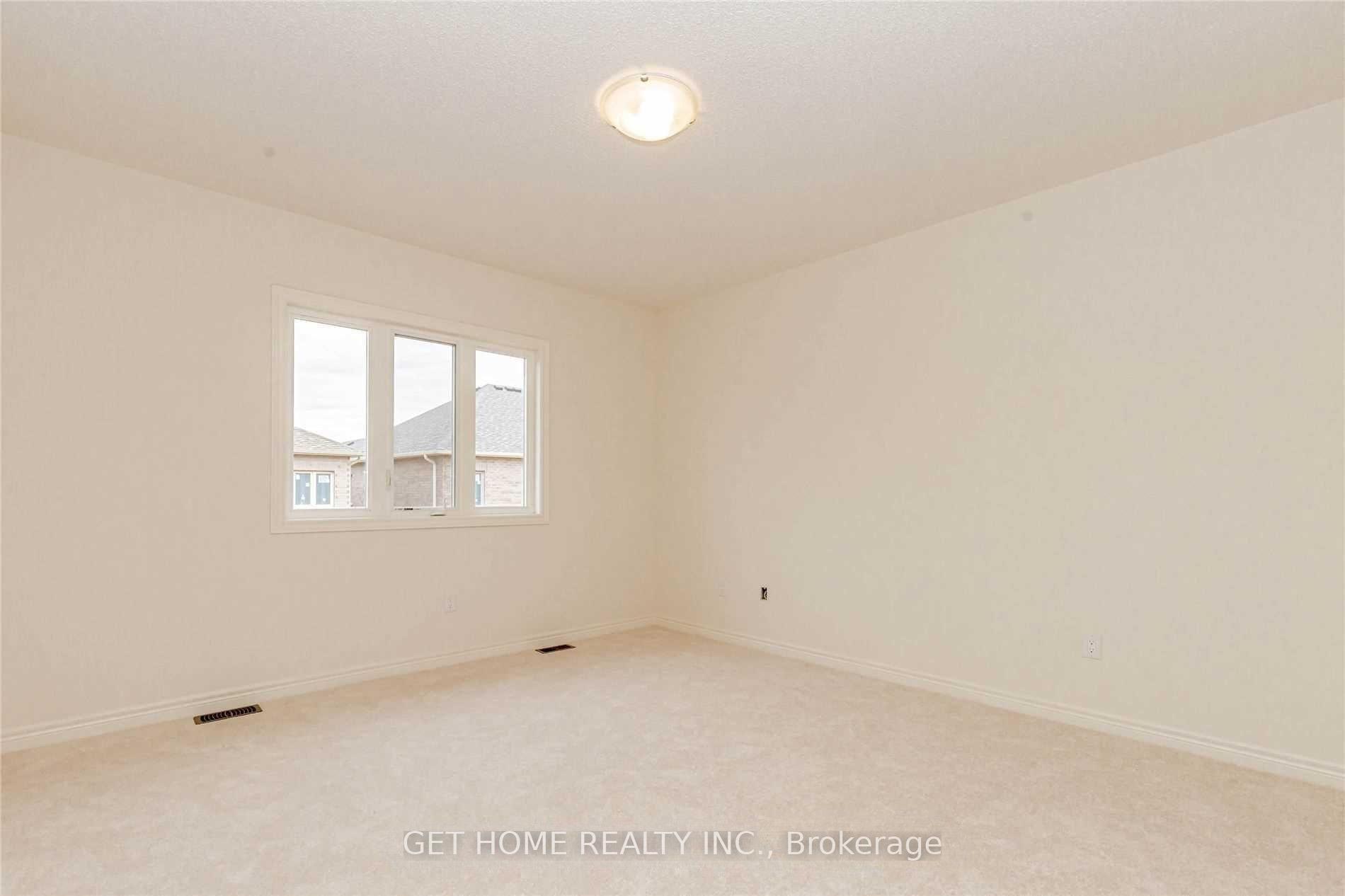 Photo 26 of 83 Westfield Crescent, Hamilton, Waterdown — HOMEH