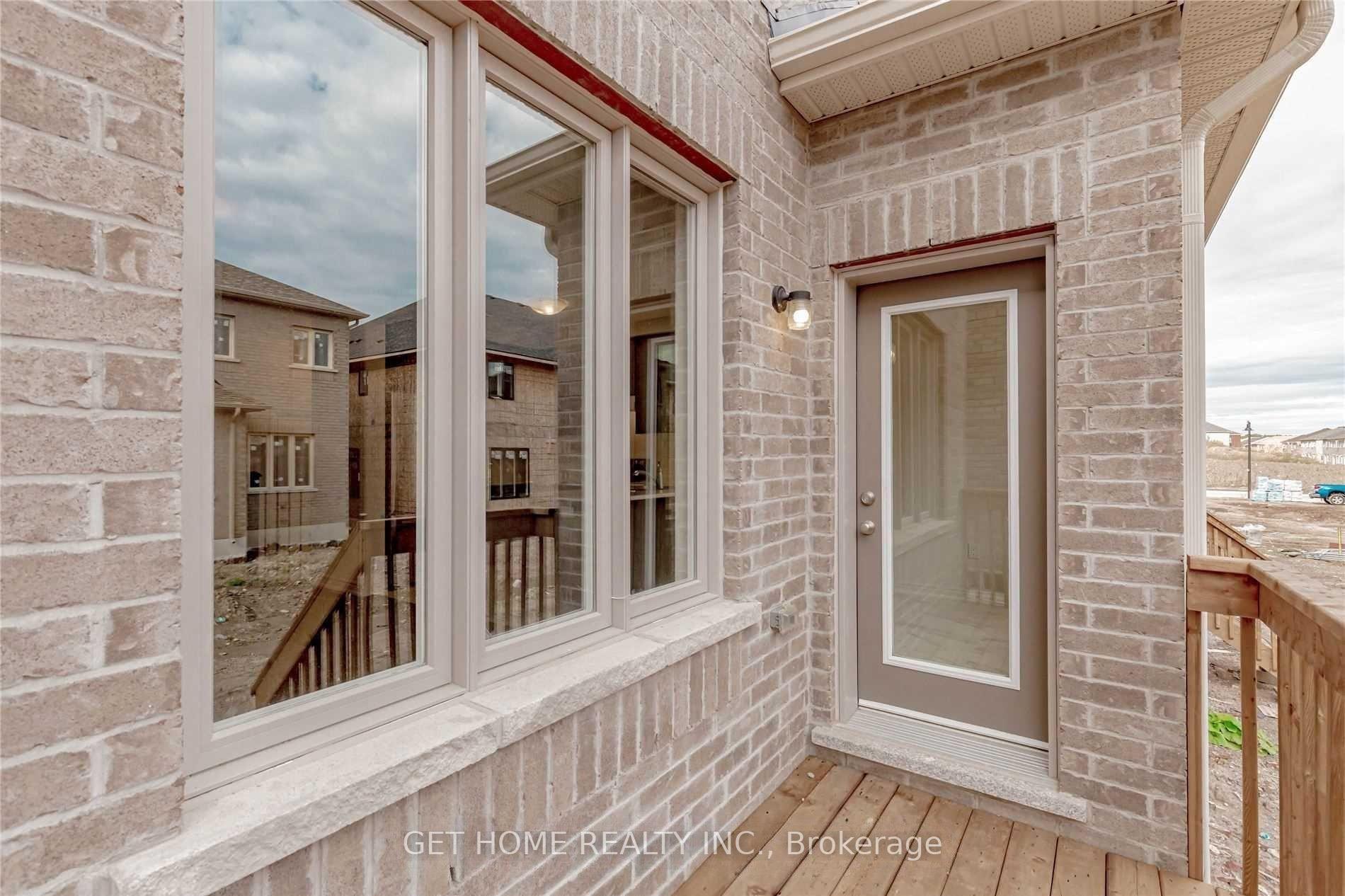 Photo 30 of 83 Westfield Crescent, Hamilton, Waterdown — HOMEH