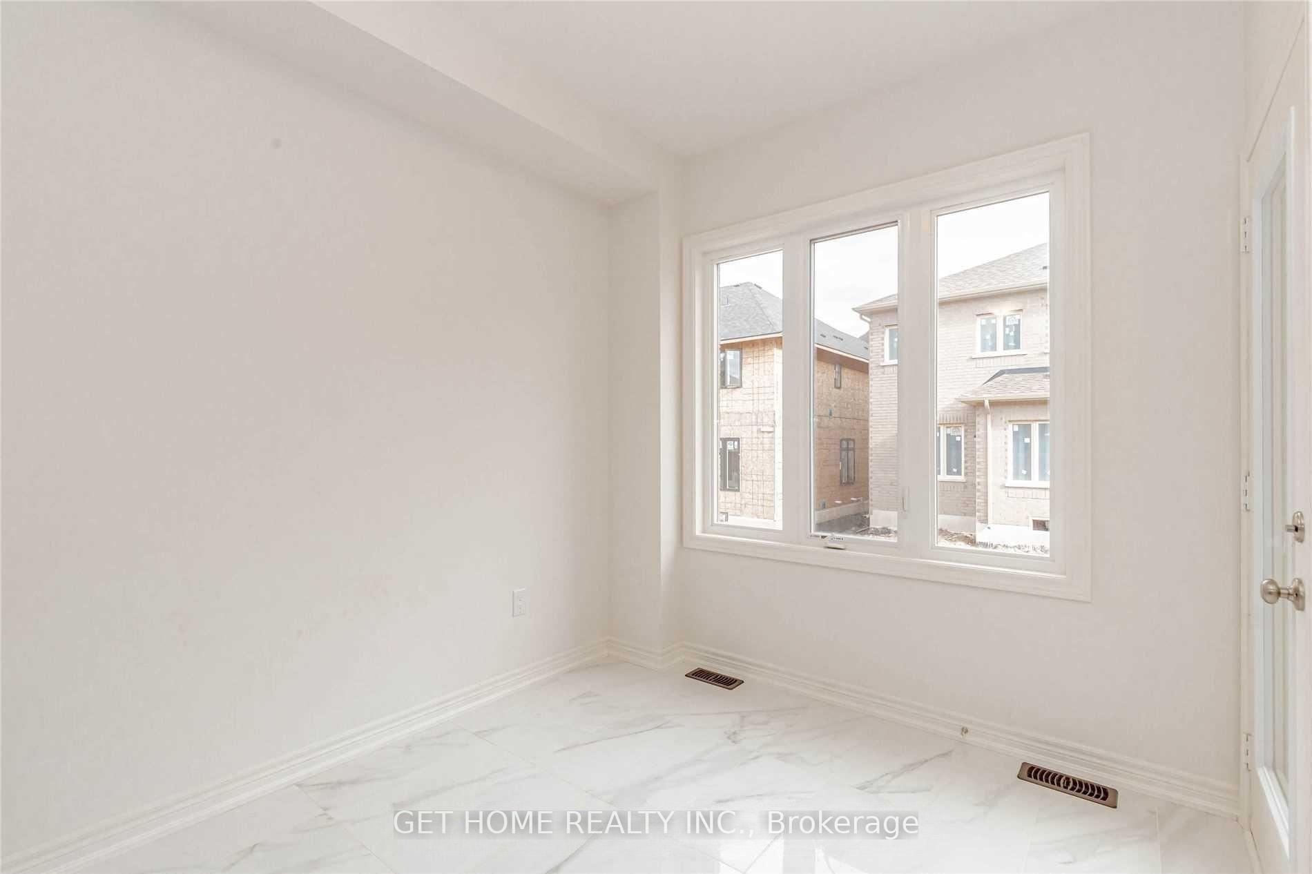 Photo 37 of 83 Westfield Crescent, Hamilton, Waterdown — HOMEH