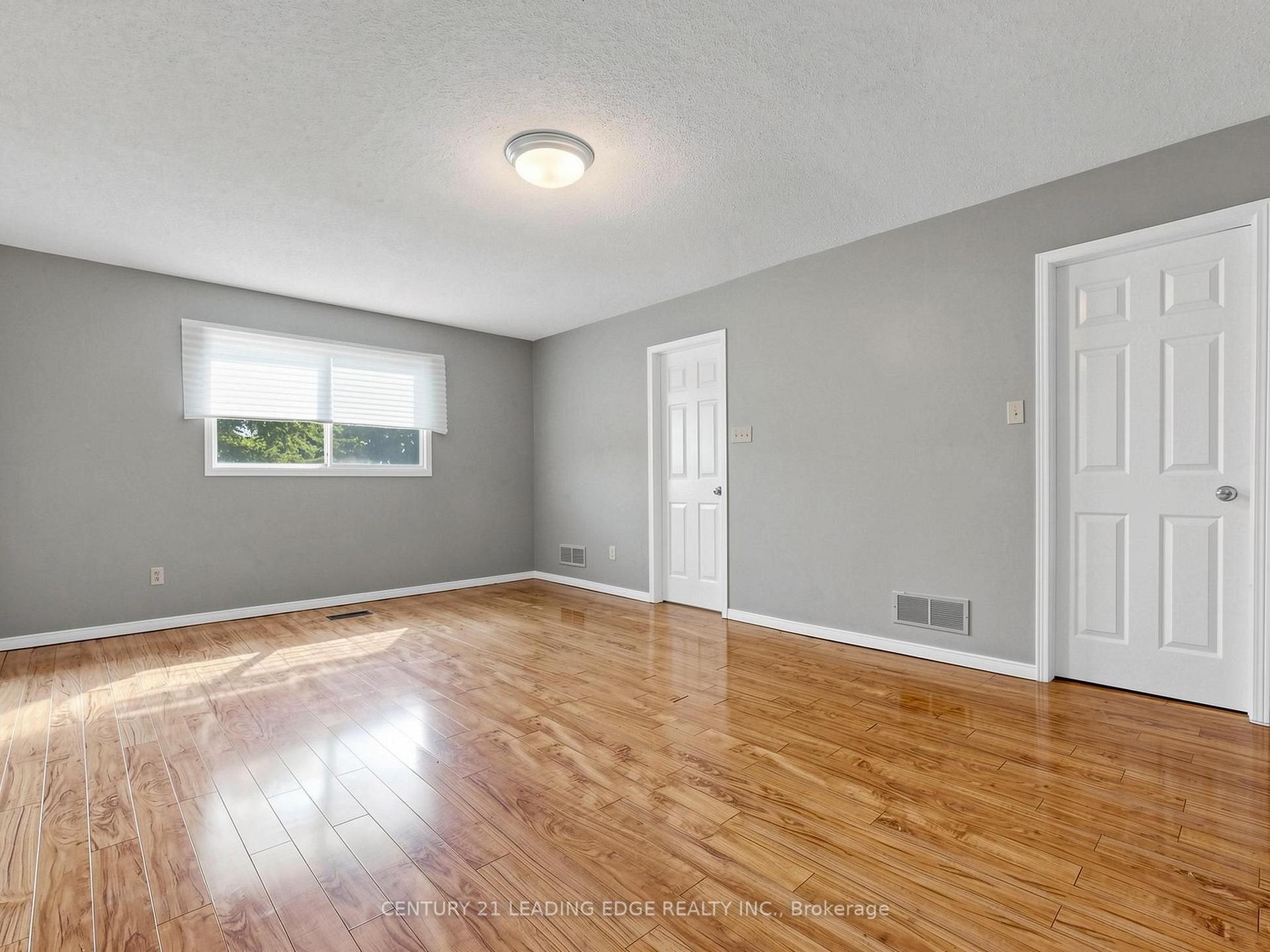 Photo 41 of 9 Coates Crescent, Richmond Hill, Oak Ridges Lake Wilcox — HOMEH