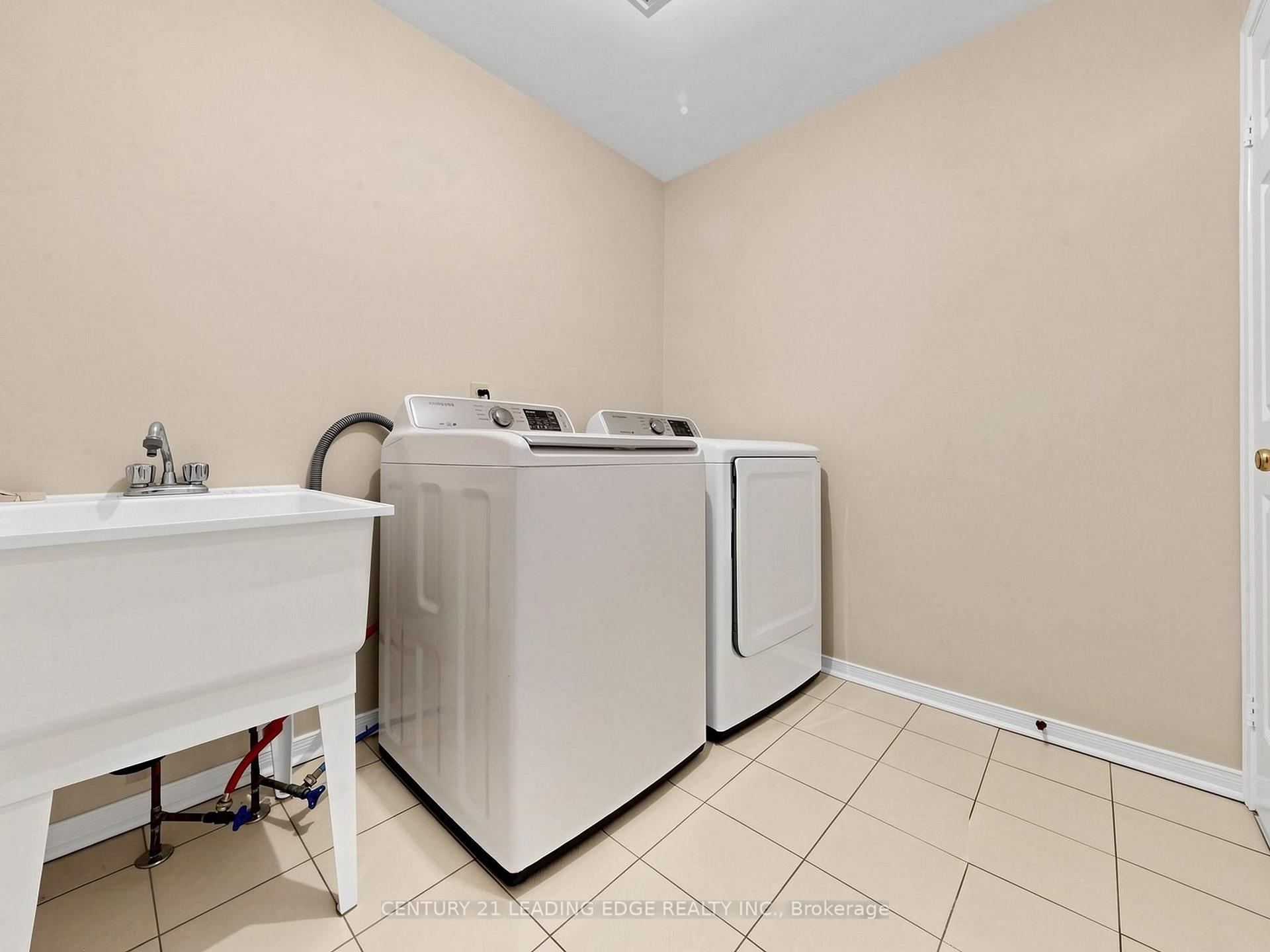 Photo 61 of 9 Coates Crescent, Richmond Hill, Oak Ridges Lake Wilcox — HOMEH