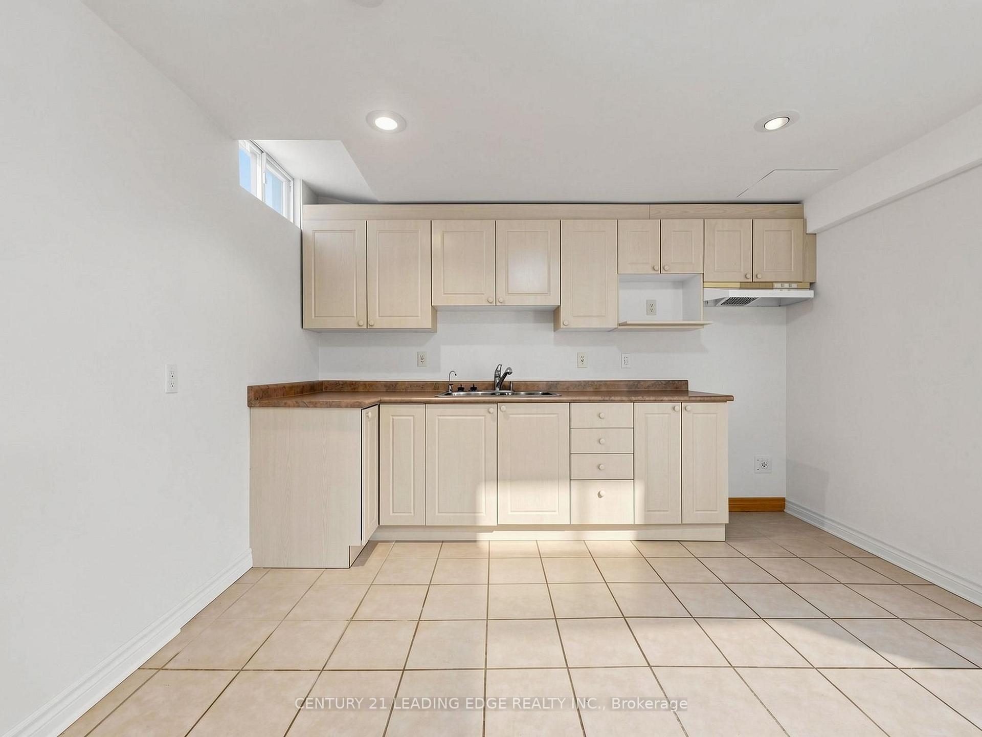 Photo 77 of 9 Coates Crescent, Richmond Hill, Oak Ridges Lake Wilcox — HOMEH