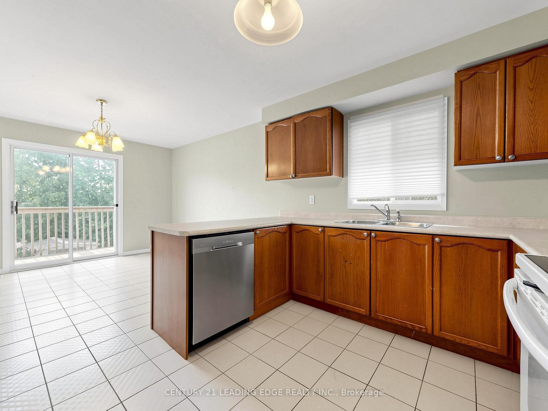 Photo 97 of 9 Coates Crescent, Richmond Hill, Oak Ridges Lake Wilcox — HOMEH