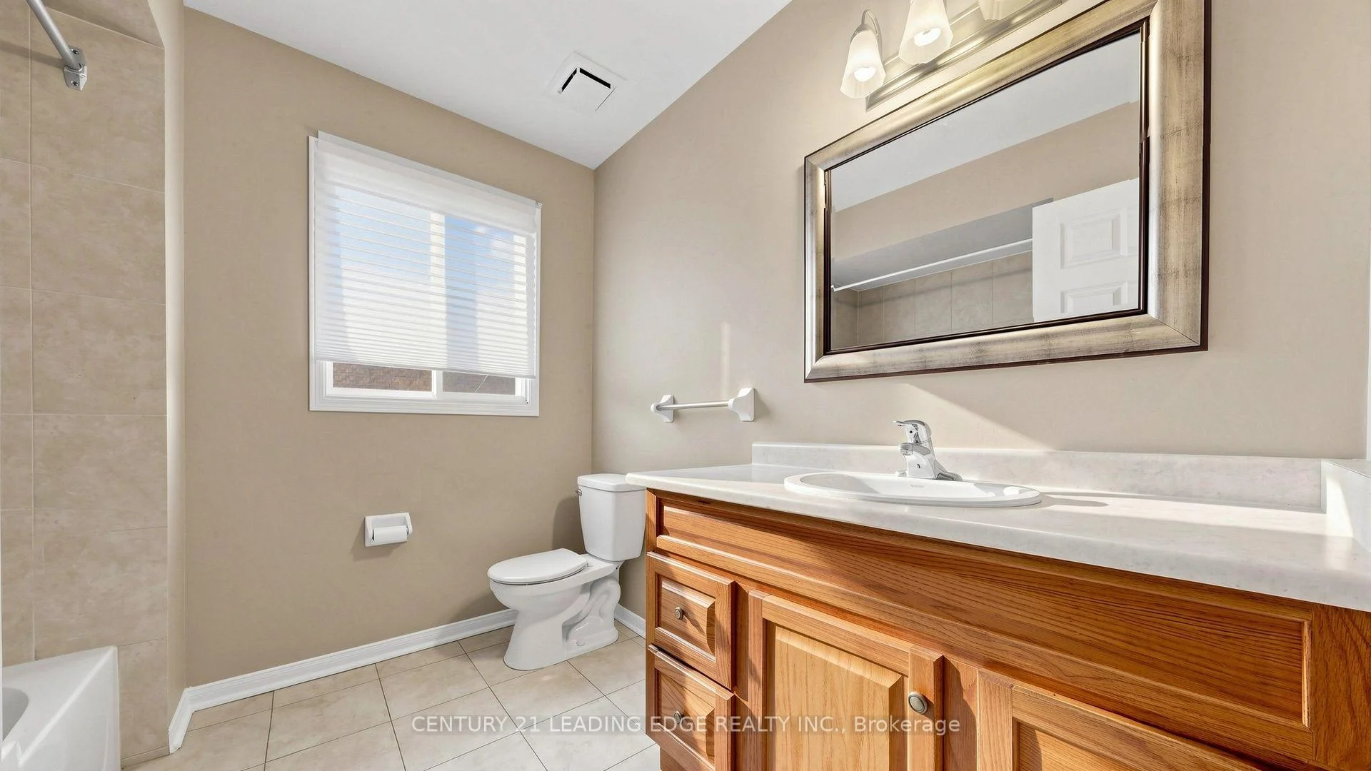 Photo 58 of 9 Coates Crescent, Richmond Hill, Oak Ridges Lake Wilcox — HOMEH