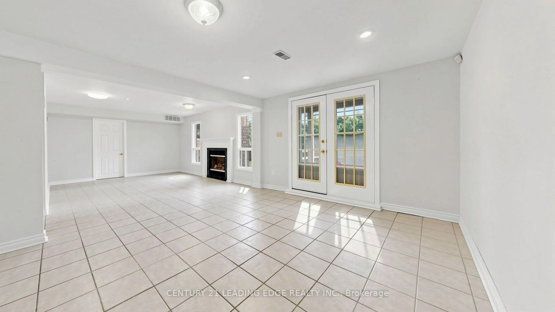 Photo 72 of 9 Coates Crescent, Richmond Hill, Oak Ridges Lake Wilcox — HOMEH