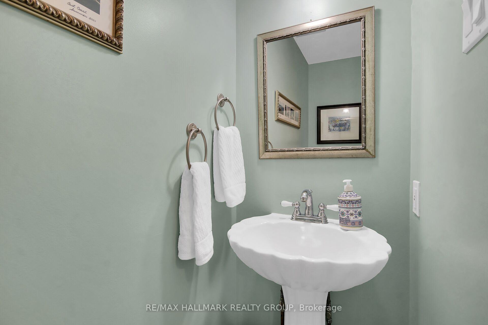 Photo 9 of 56 Foxleigh Crescent, Ottawa, Kanata - Bridlewood — HOMEH