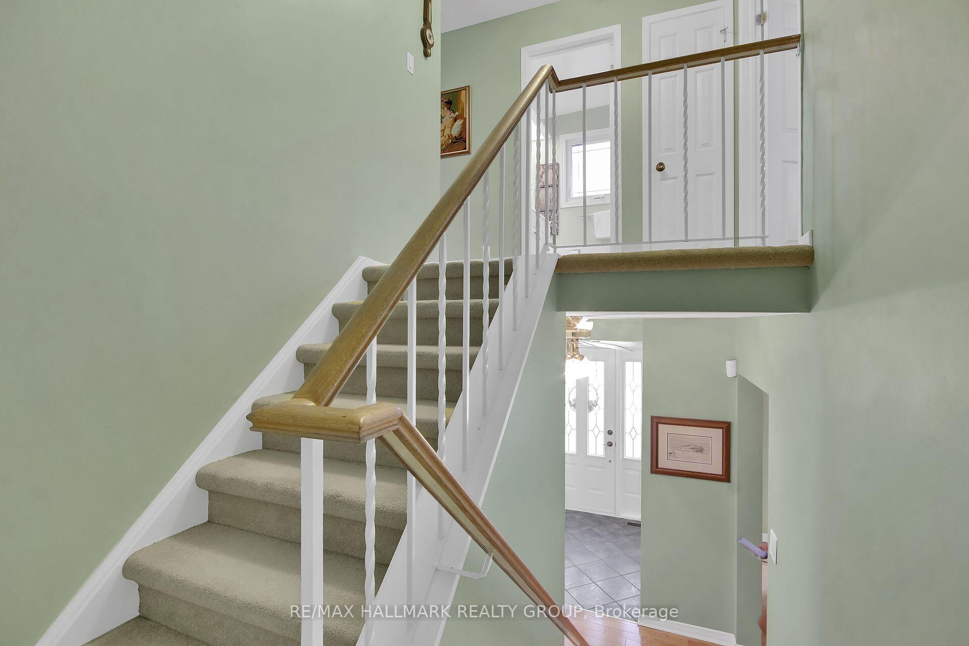 Photo 21 of 56 Foxleigh Crescent, Ottawa, Kanata - Bridlewood — HOMEH