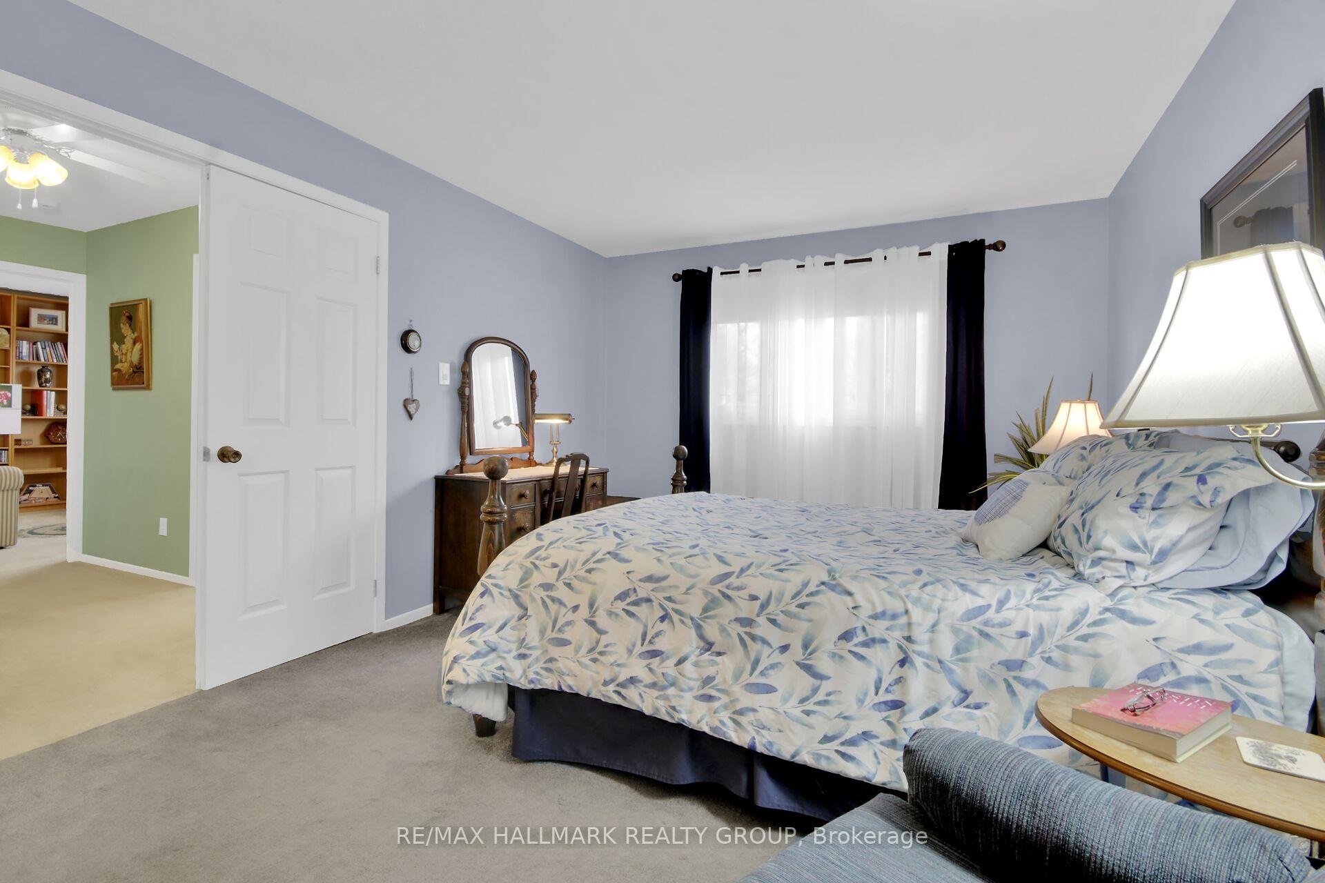 Photo 23 of 56 Foxleigh Crescent, Ottawa, Kanata - Bridlewood — HOMEH