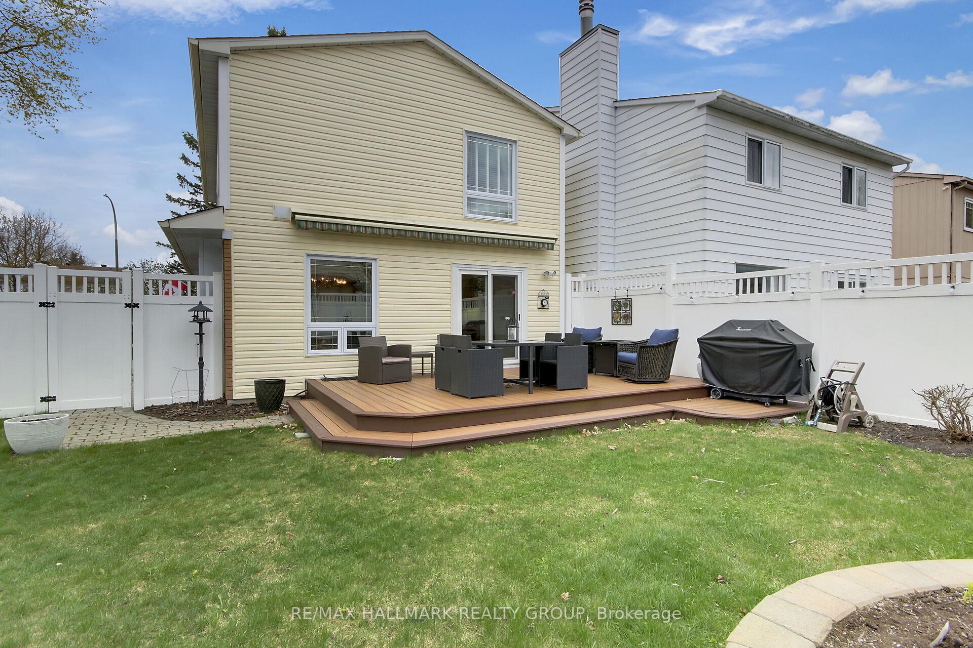 Photo 45 of 56 Foxleigh Crescent, Ottawa, Kanata - Bridlewood — HOMEH