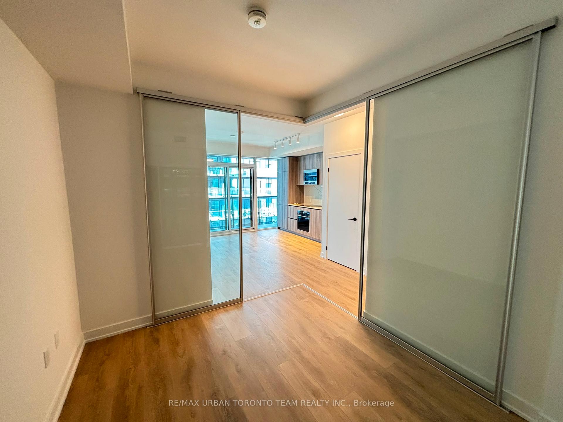 Photo 10 of Unit 3007, 127 Broadway Avenue, Toronto, Mount Pleasant West — HOMEH