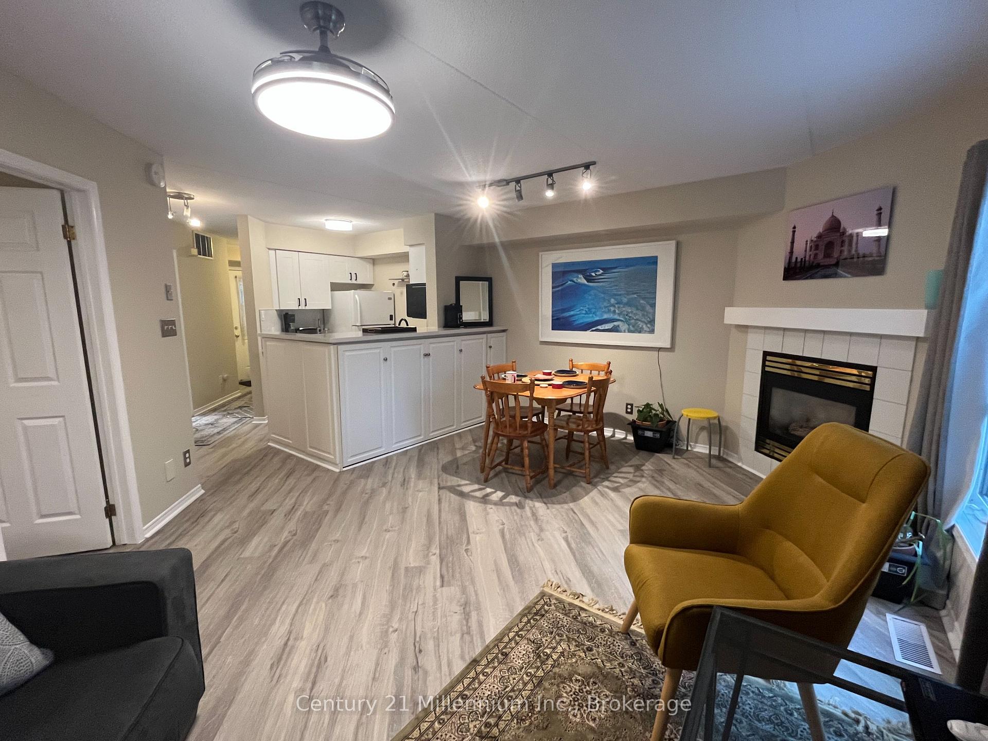 Photo 4 of 706 Johnston Park Avenue, Collingwood — HOMEH
