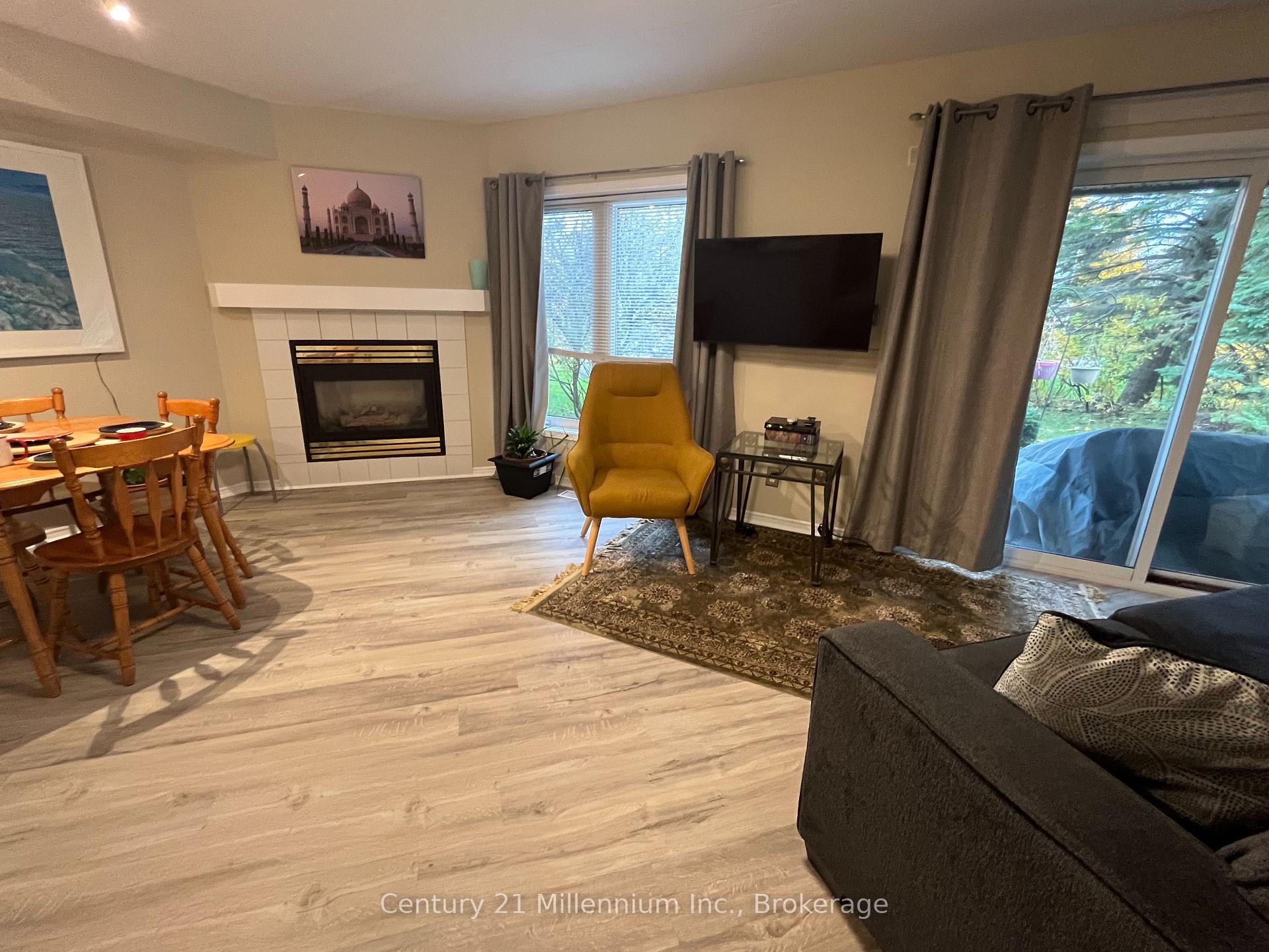 Photo 10 of 706 Johnston Park Avenue, Collingwood — HOMEH