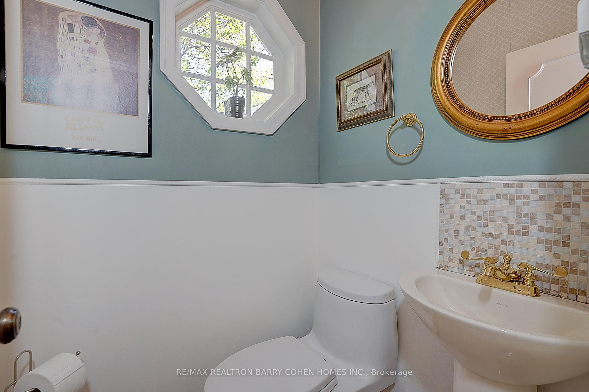 Photo 19 of 321 Lawrence Avenue E, North York, Bridle Path-Sunnybrook-York Mills — HOMEH
