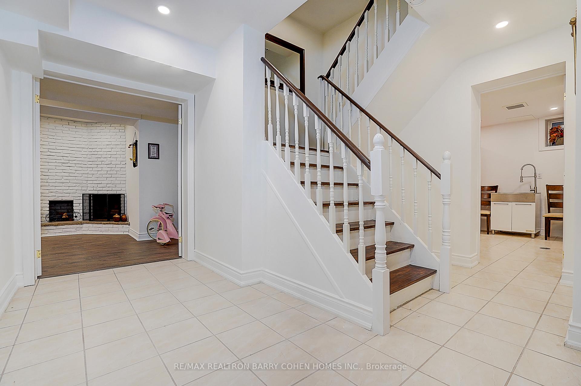 Photo 32 of 321 Lawrence Avenue E, North York, Bridle Path-Sunnybrook-York Mills — HOMEH