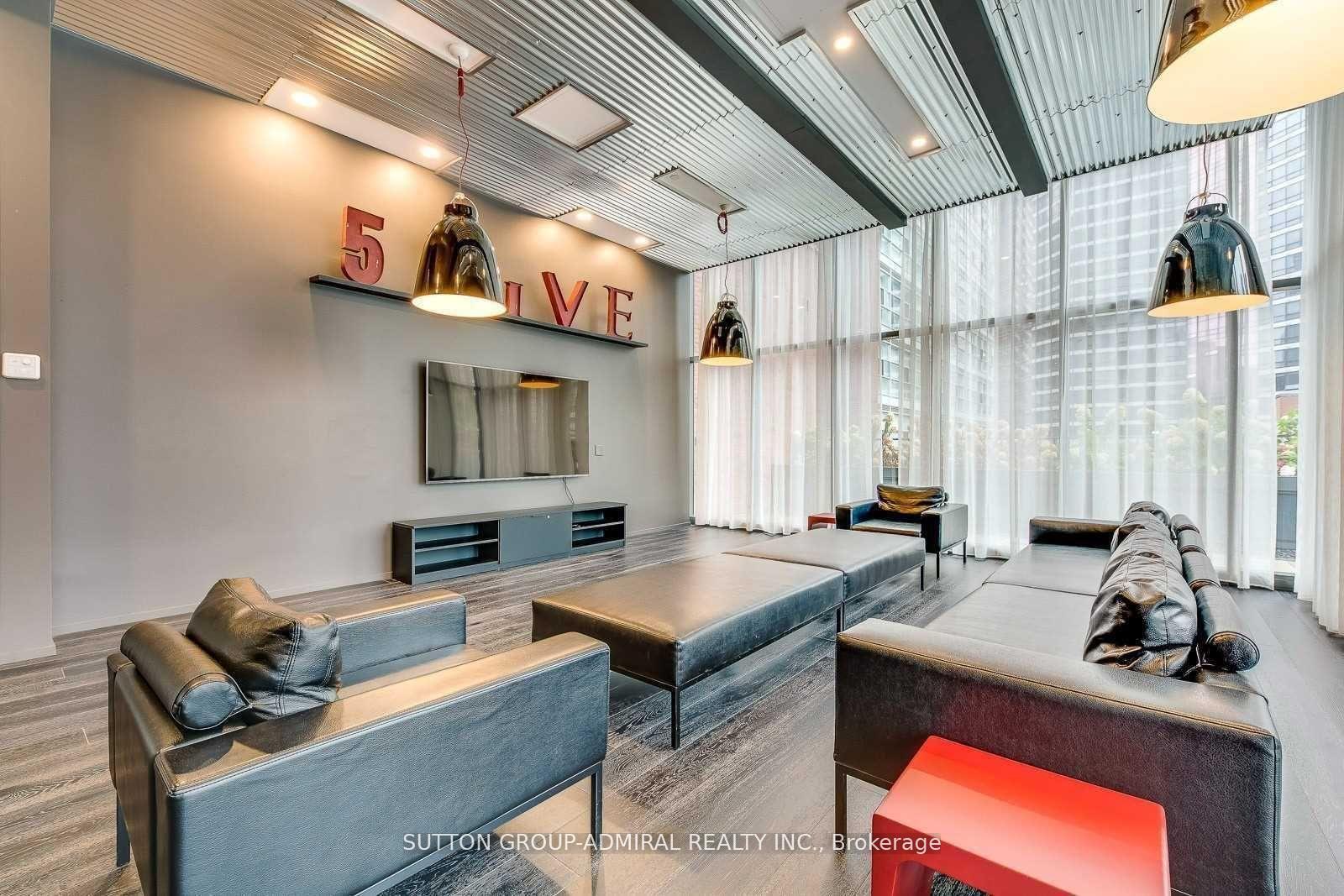 Photo 15 of Unit 1409, 5 St. Joseph Street, Toronto, Bay Street Corridor — HOMEH