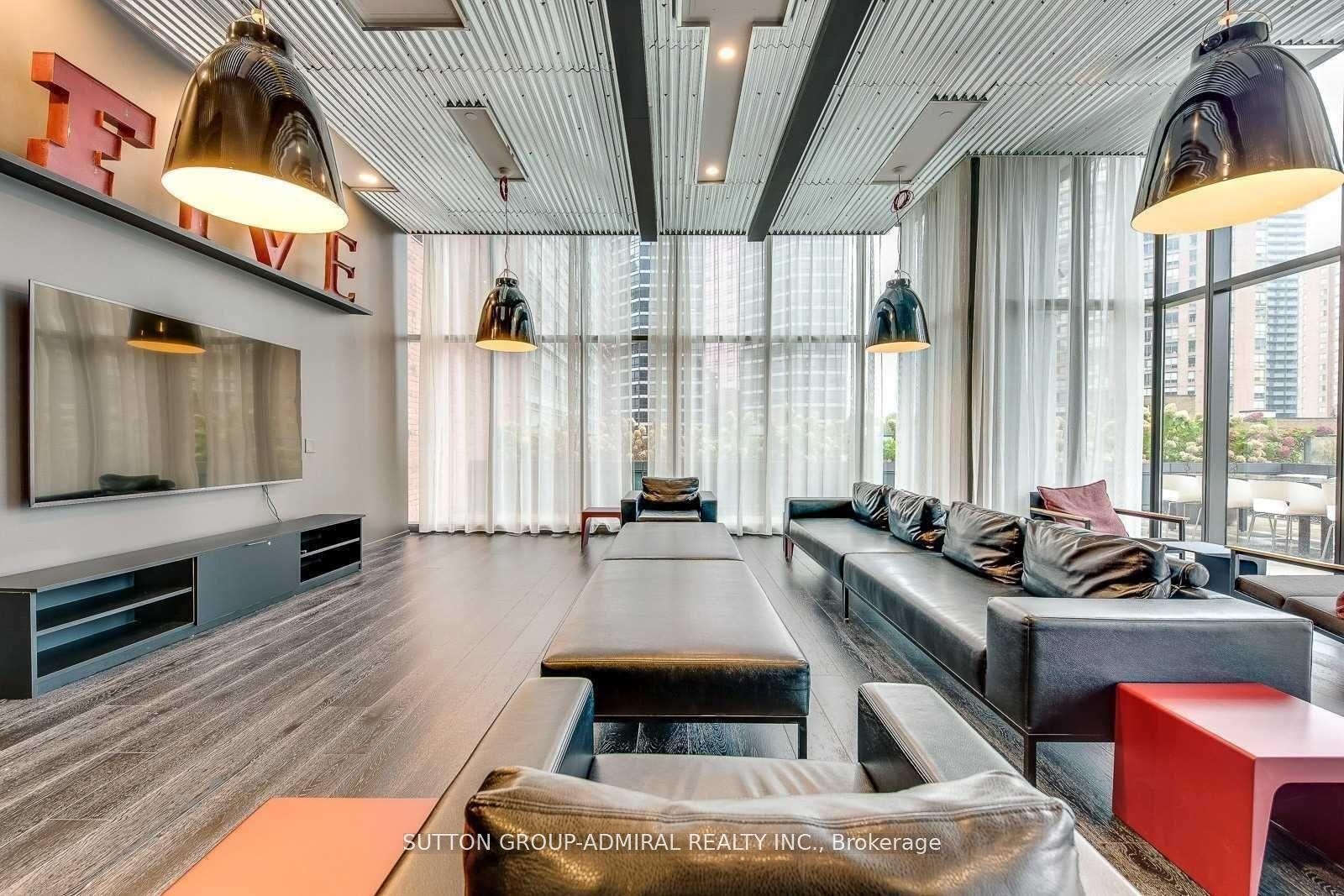Photo 16 of Unit 1409, 5 St. Joseph Street, Toronto, Bay Street Corridor — HOMEH