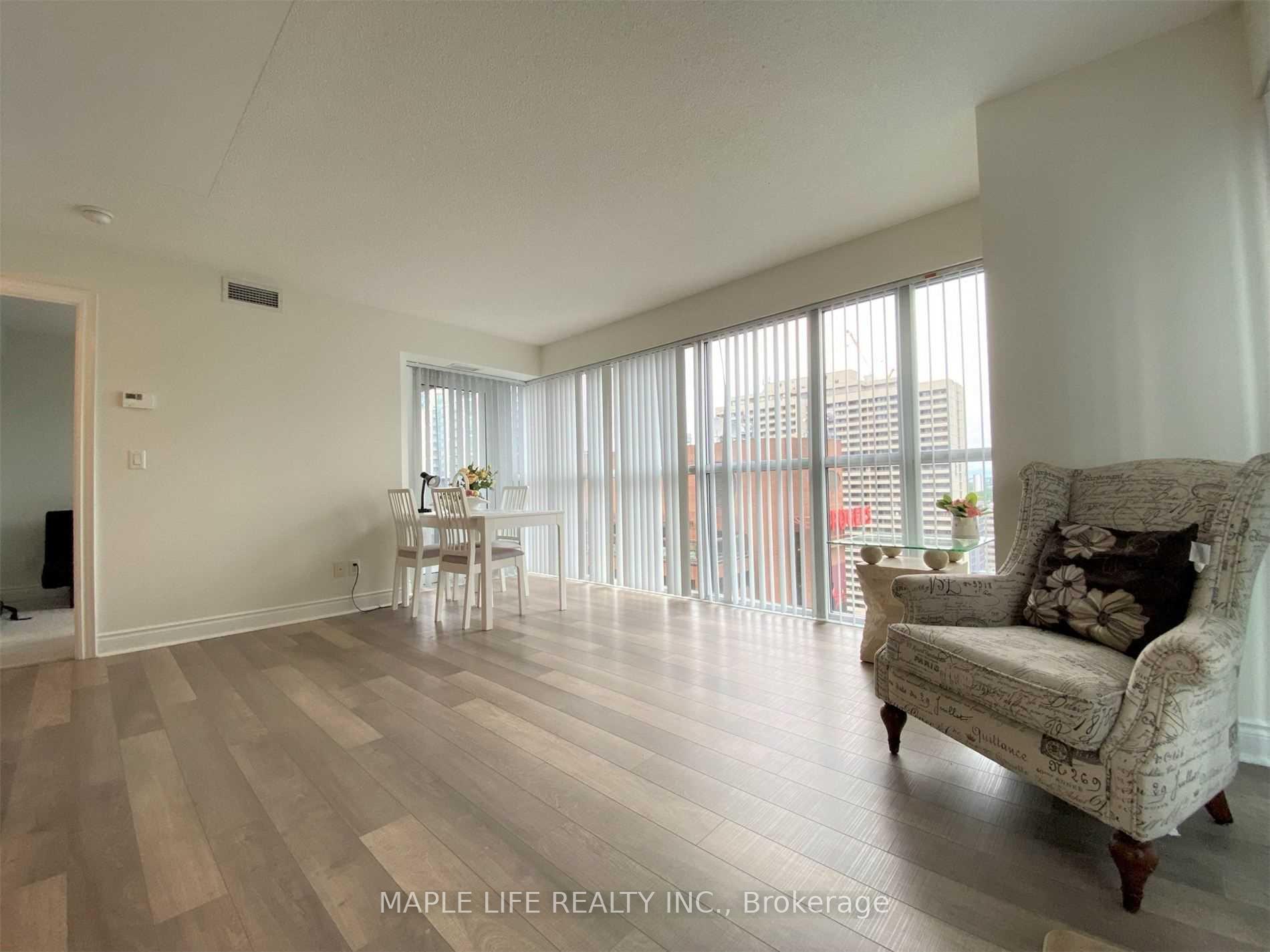 Photo 11 of Unit 1802, 28 Ted Rogers Way, Toronto, Church-Yonge Corridor — HOMEH
