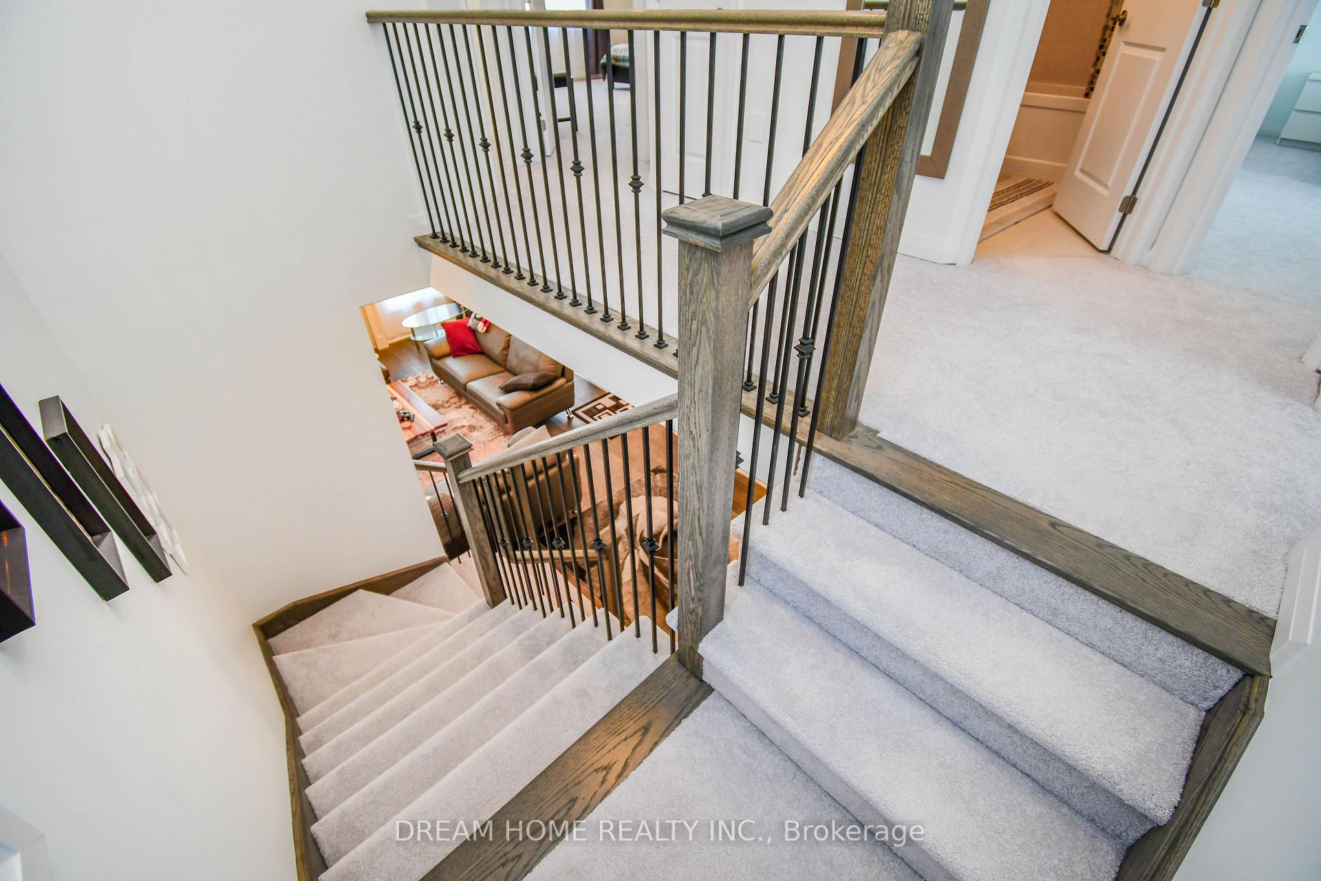 Photo 20 of 9 Copperhill Heights, Barrie, Rural Barrie Southeast — HOMEH