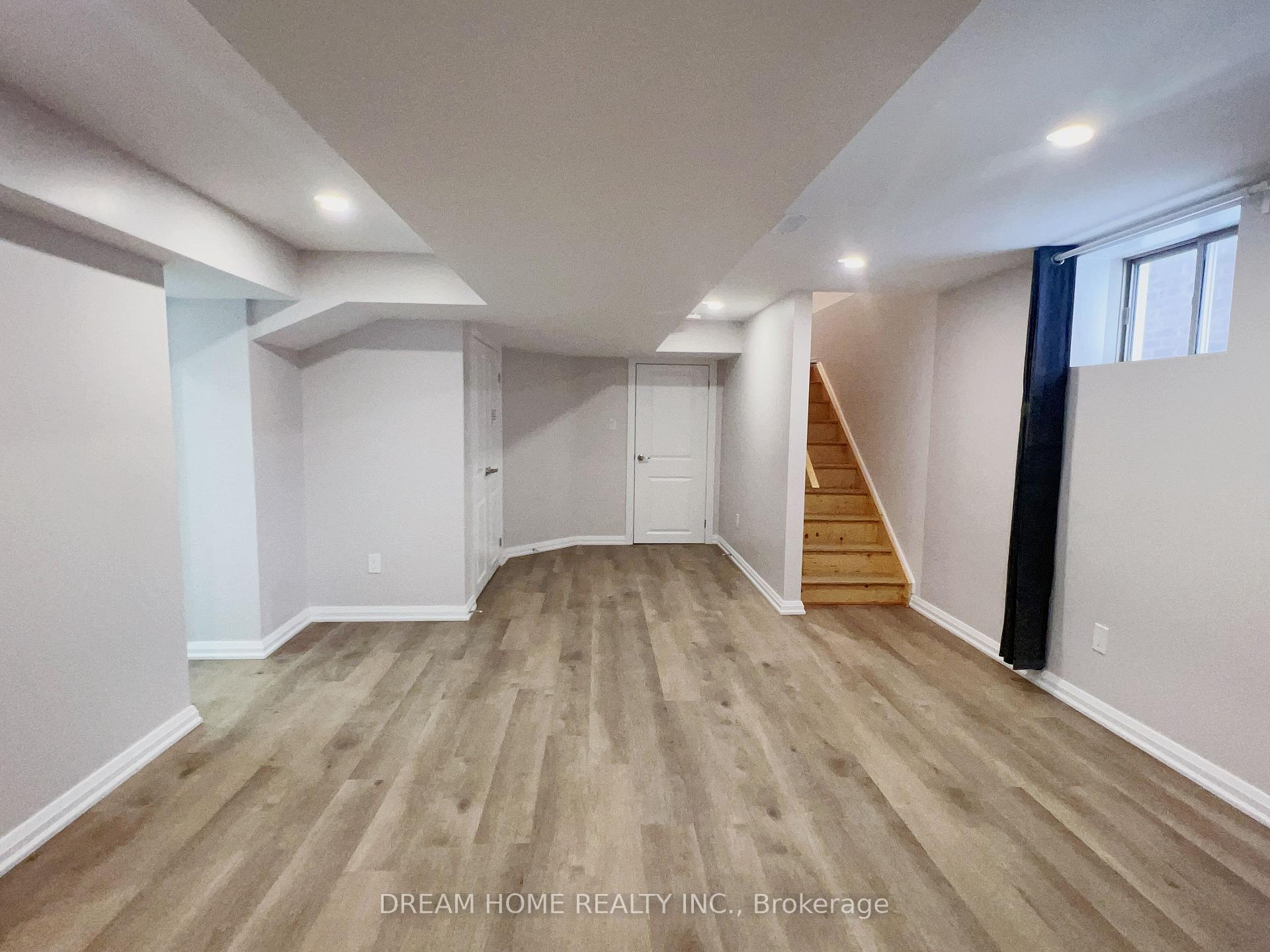 Photo 40 of 9 Copperhill Heights, Barrie, Rural Barrie Southeast — HOMEH