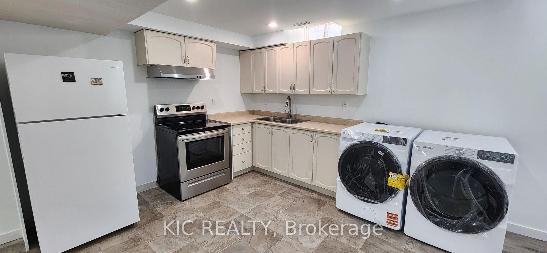 Photo 17 of 618 Ponting Place, Newmarket, Armitage — HOMEH
