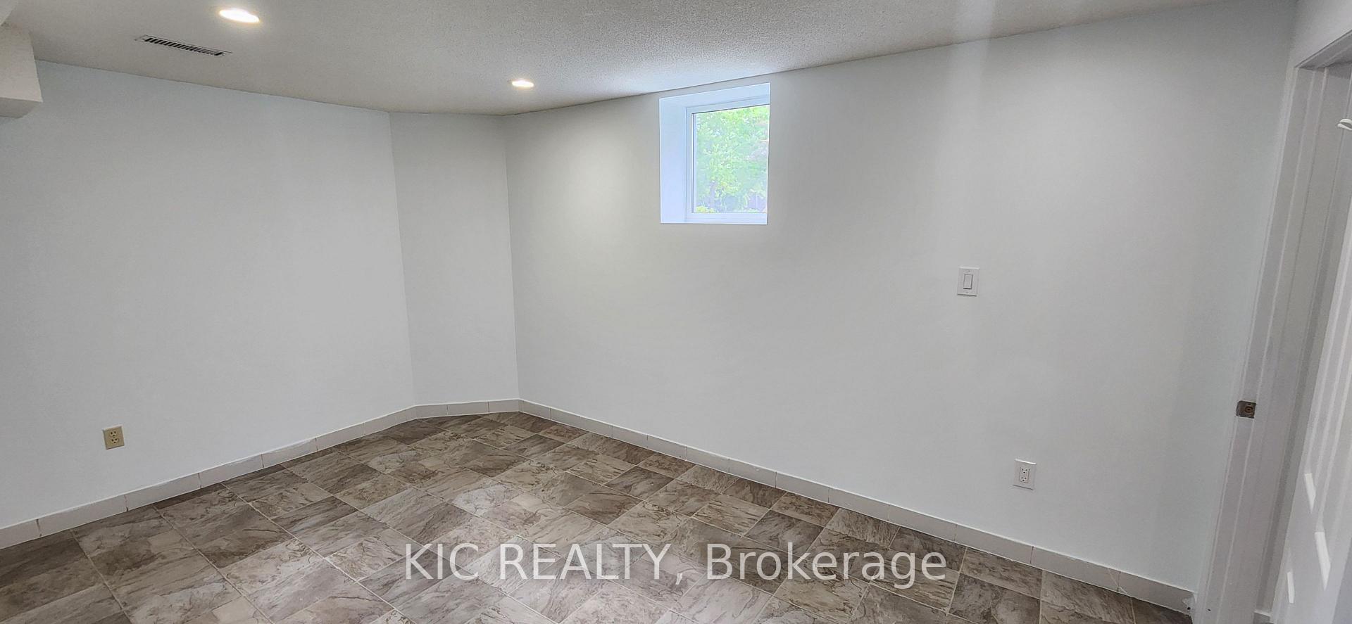 Photo 22 of 618 Ponting Place, Newmarket, Armitage — HOMEH