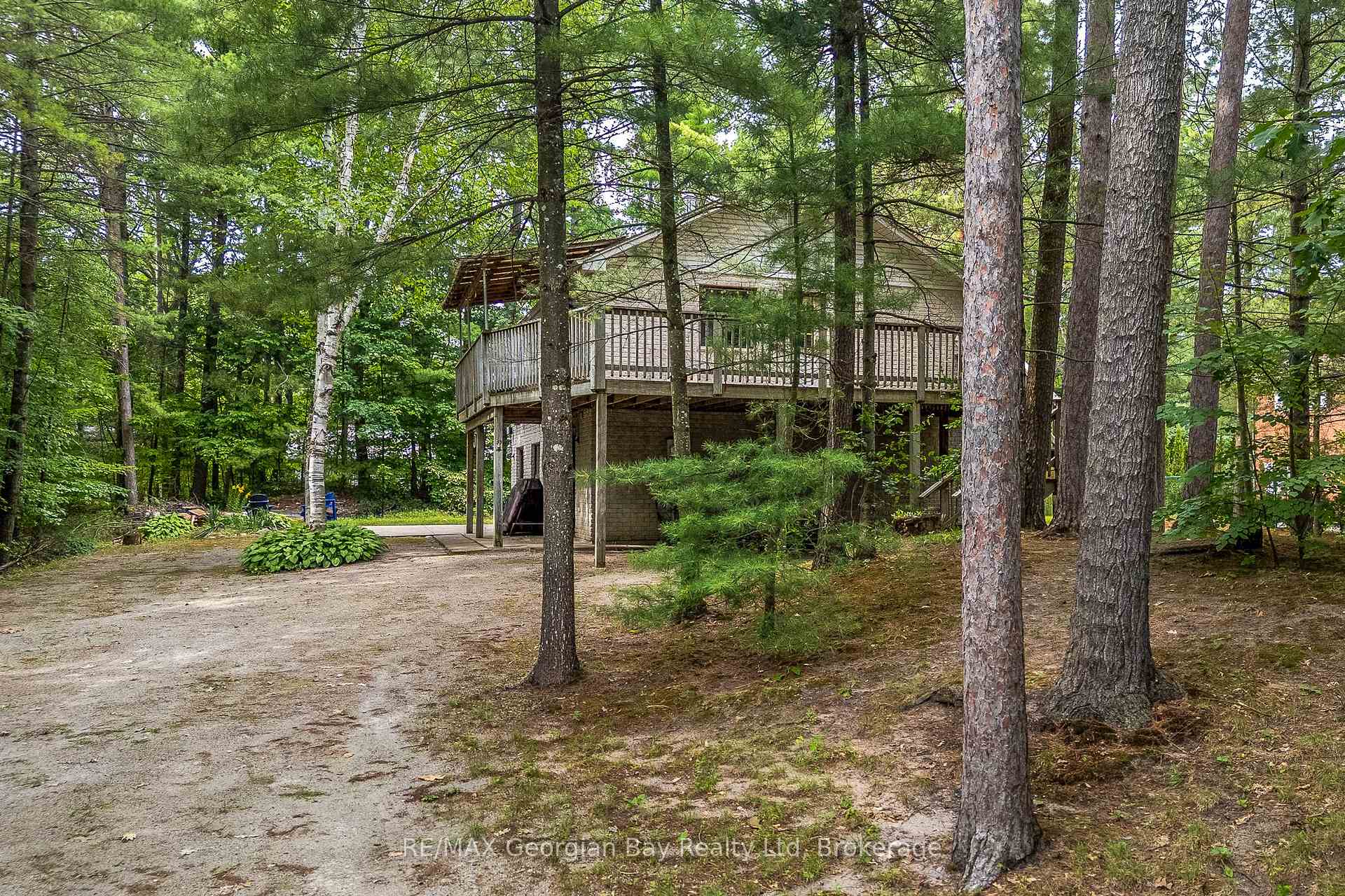 Photo of 754 Lafontaine Road W
