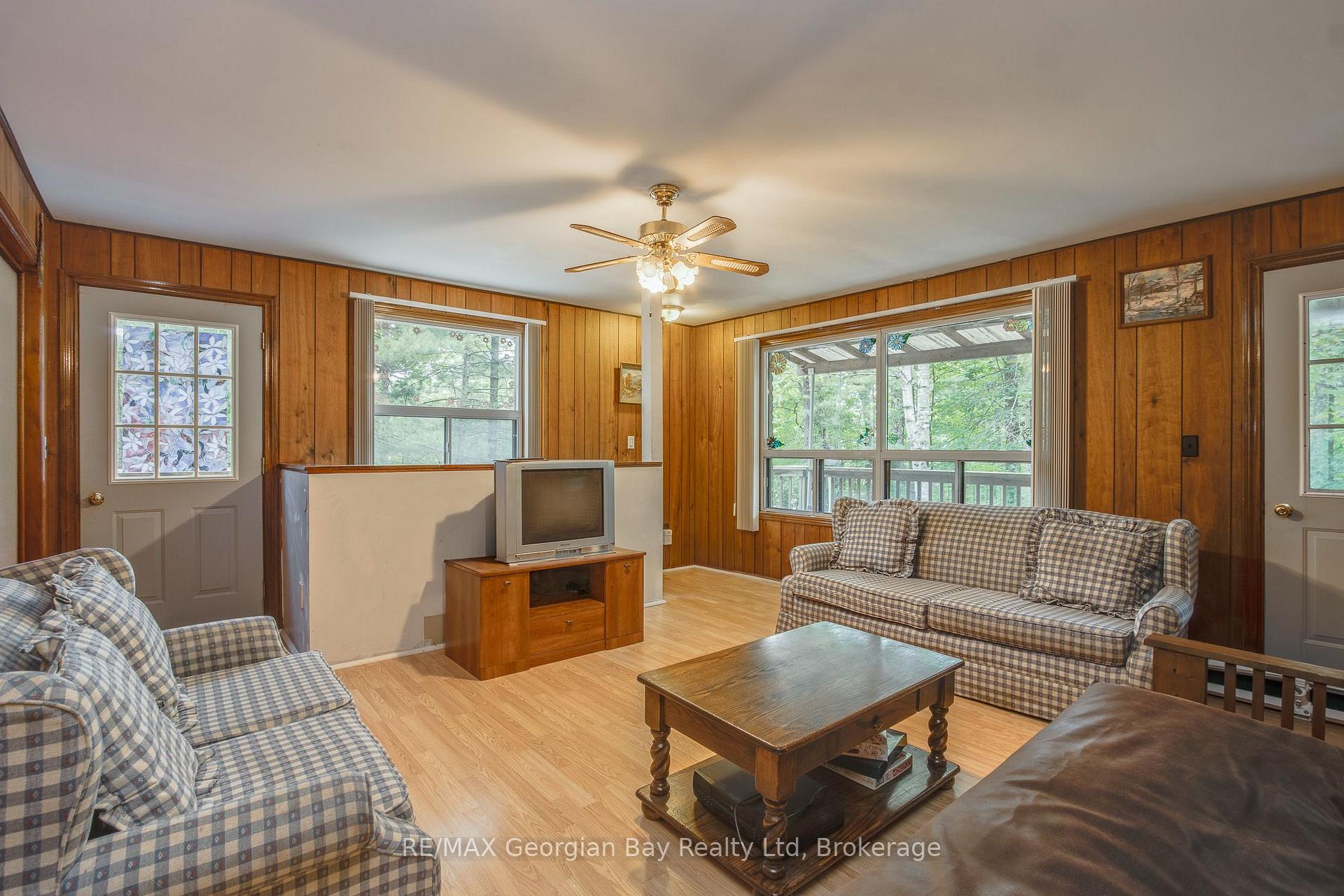 Photo 22 of 754 Lafontaine Road W, Tiny, Rural Tiny — HOMEH